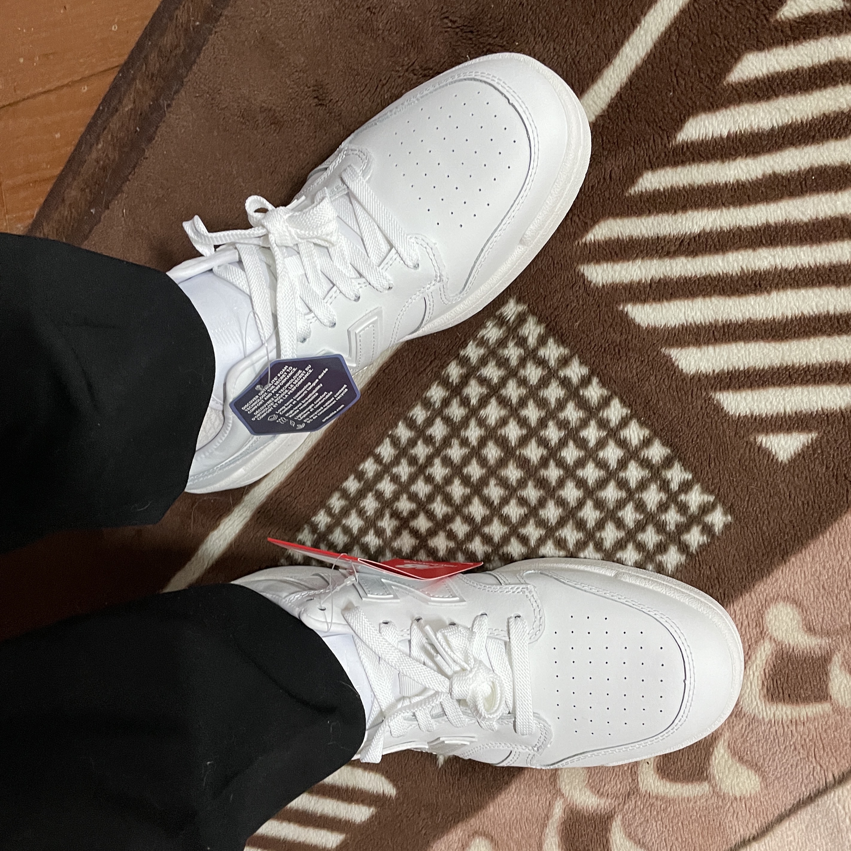 New Balance 480 White 착용 스타일 - 2
