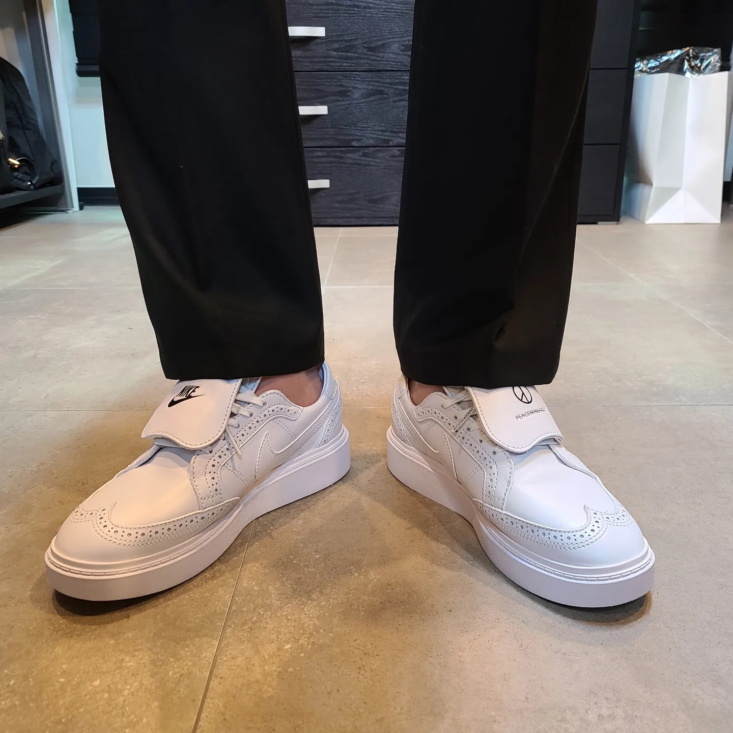 Nike x Peaceminusone Kwondo1 White 착용 스타일 - 2
