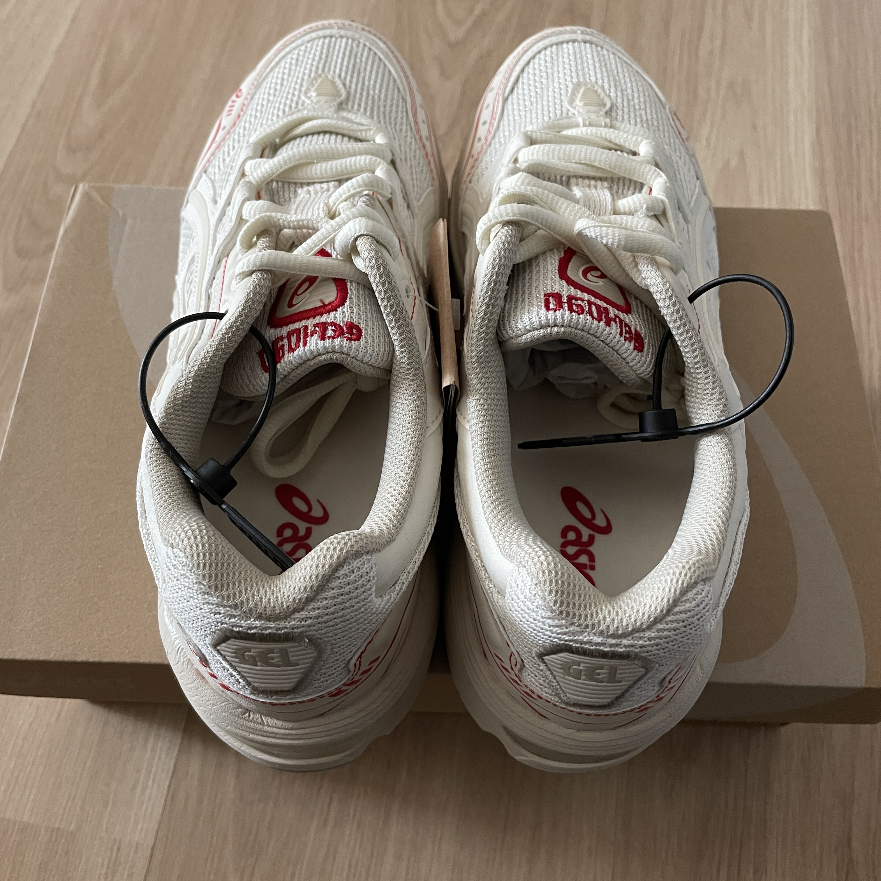 Asics Gel-1090 Birch 착용 스타일 - 4