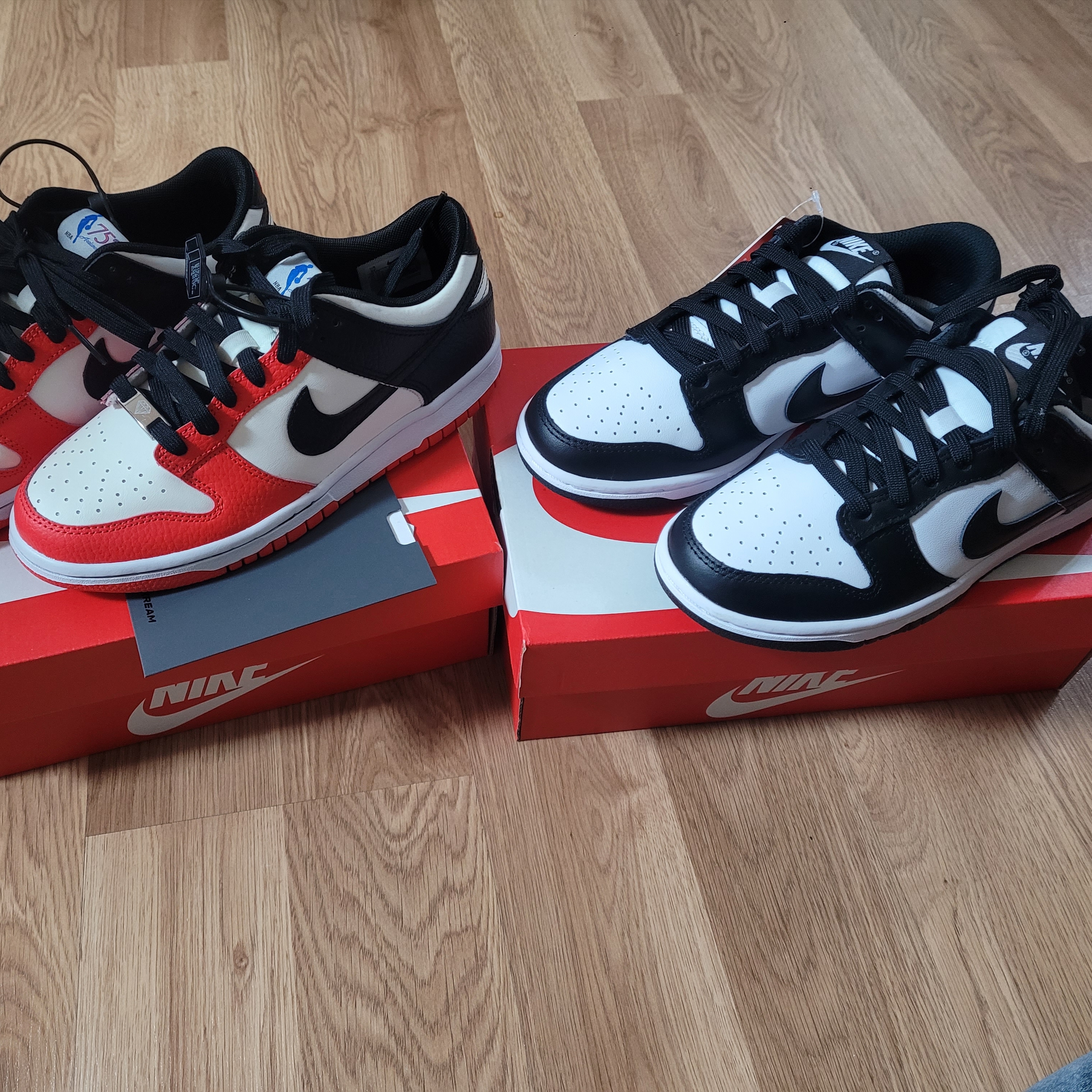 (GS) Nike x NBA Dunk Low Black and Chile Red, Nike Dunk Low Retro Black 착용 스타일 - 3