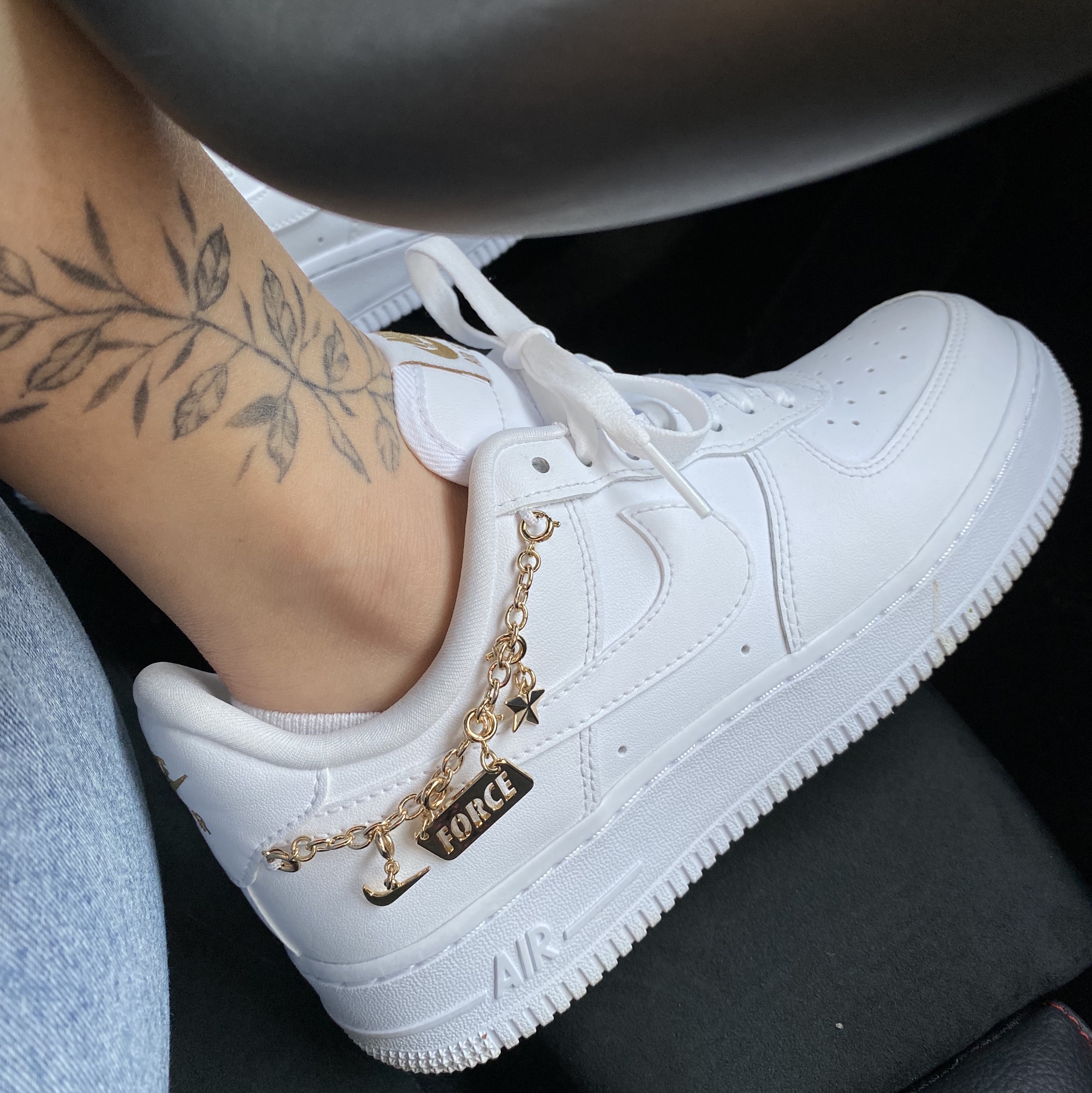 (W) Nike Air Force 1 '07 LX White Pendant 착용 스타일