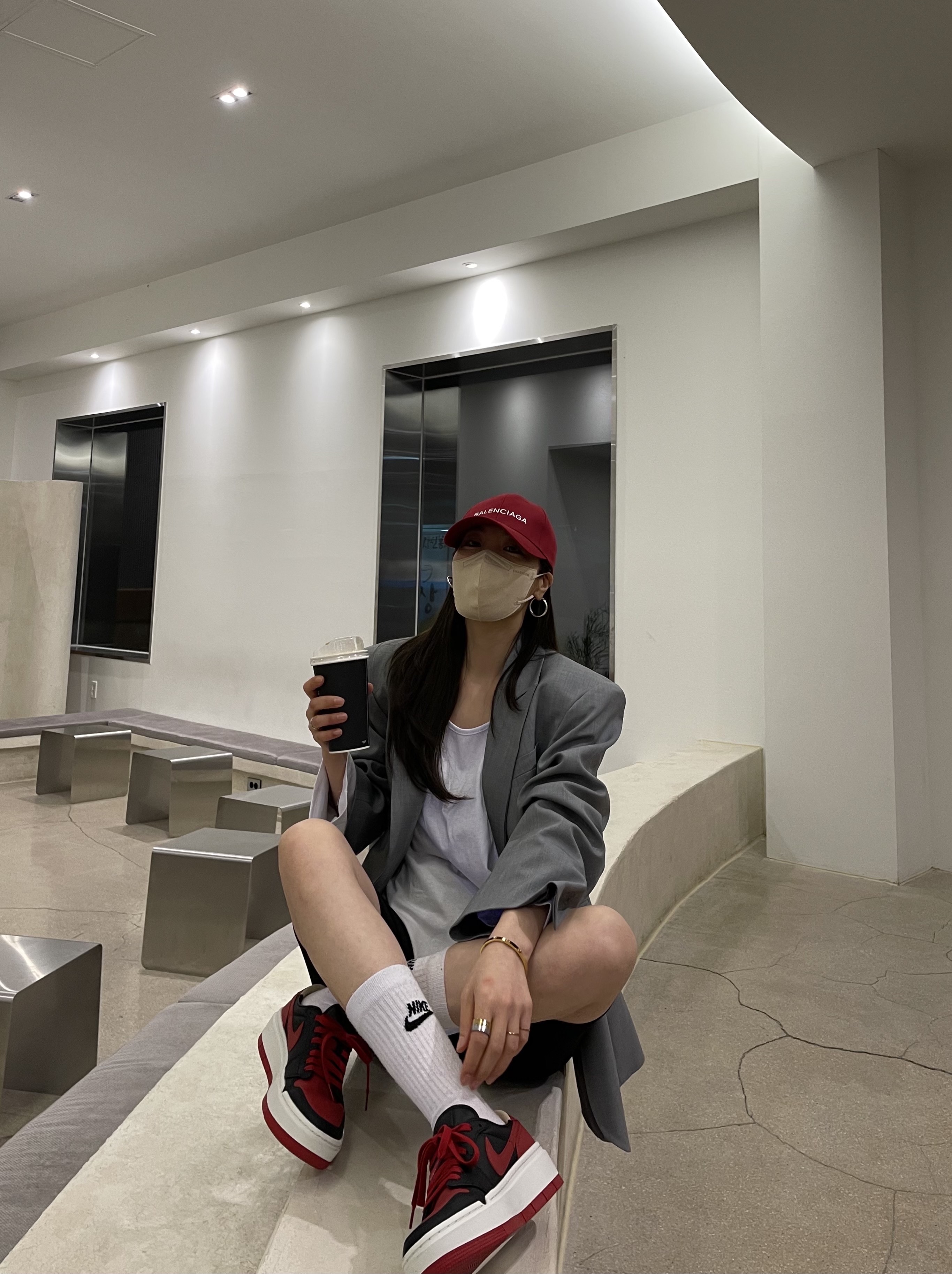 (W) Jordan 1 Elevate Low SE Bred 착용 스타일 - 3