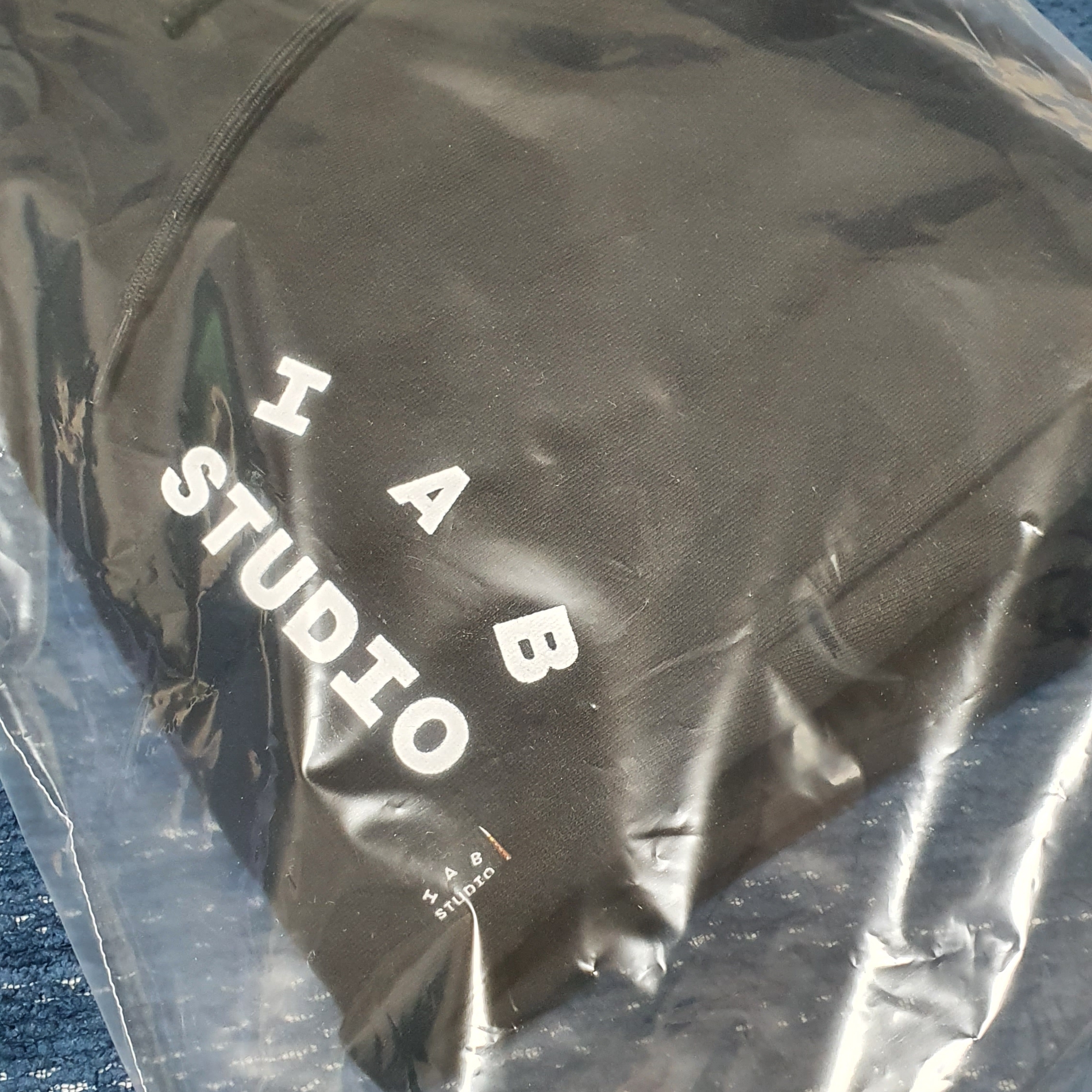 IAB Studio Sweatpants Black White - 22SS 착용 스타일