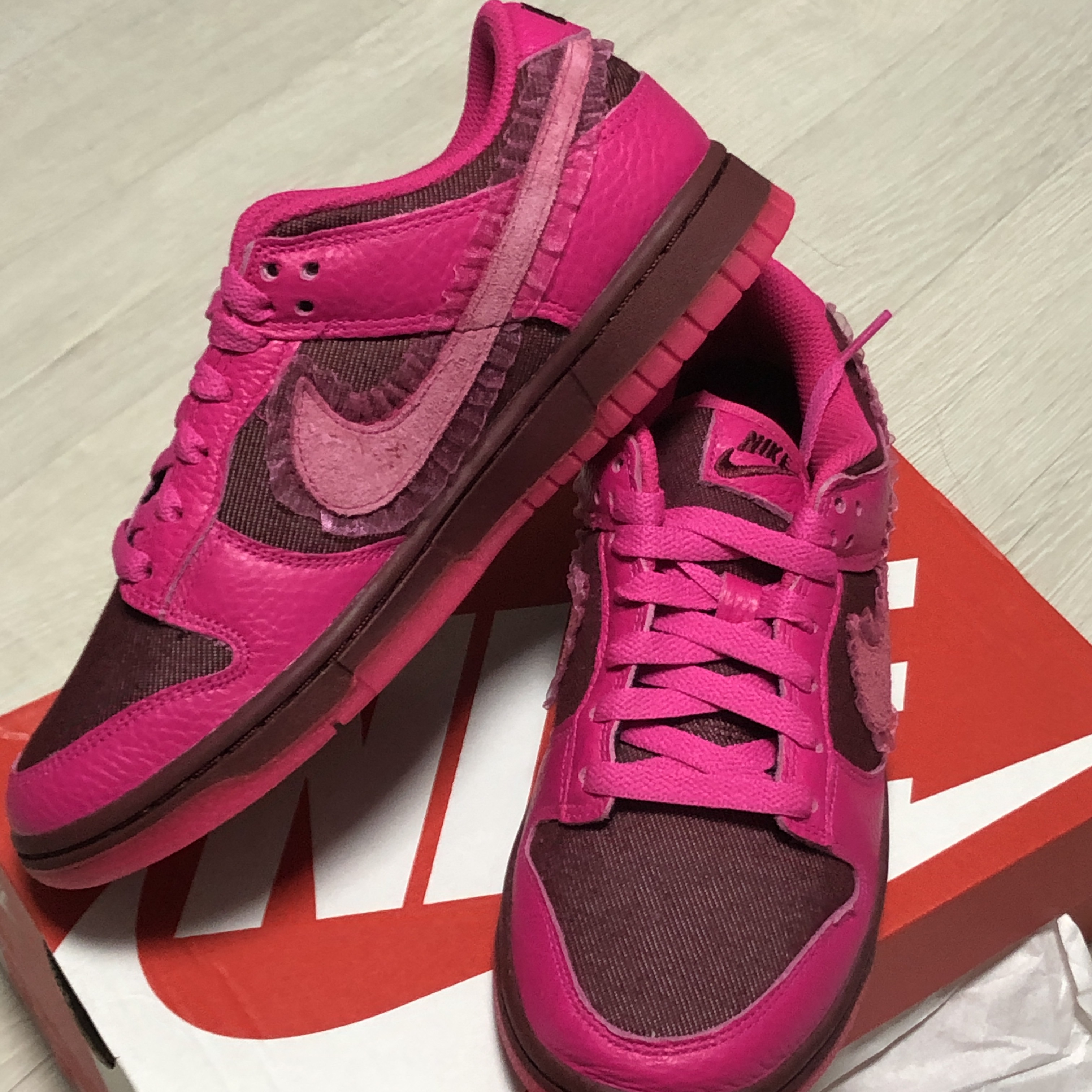 (W) Nike Dunk Low Prime Pink 착용 스타일 - 3
