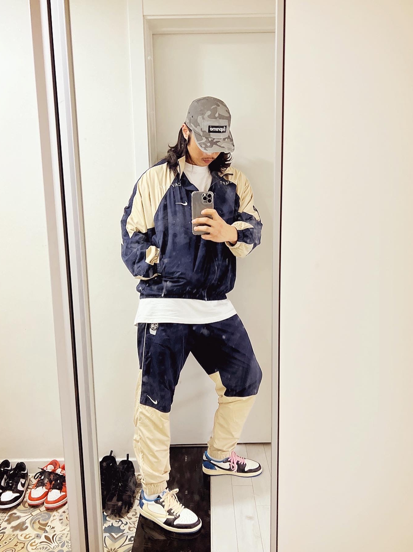 Nike x Cav Empt Track Jacket Navy, Nike x Cav Empt Track Pants Navy 착용 스타일 - 1