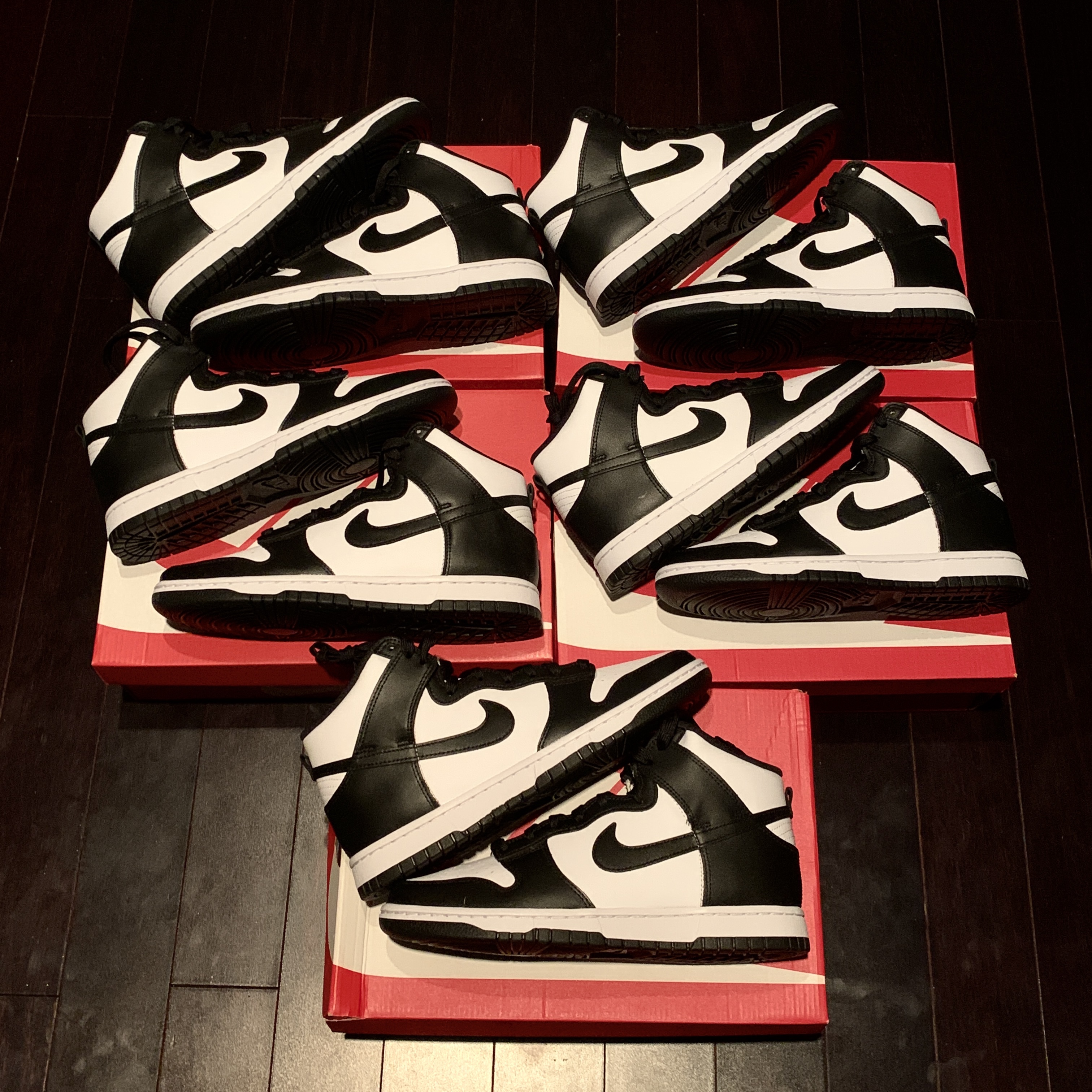 Nike Dunk High Retro Championship White 착용 스타일