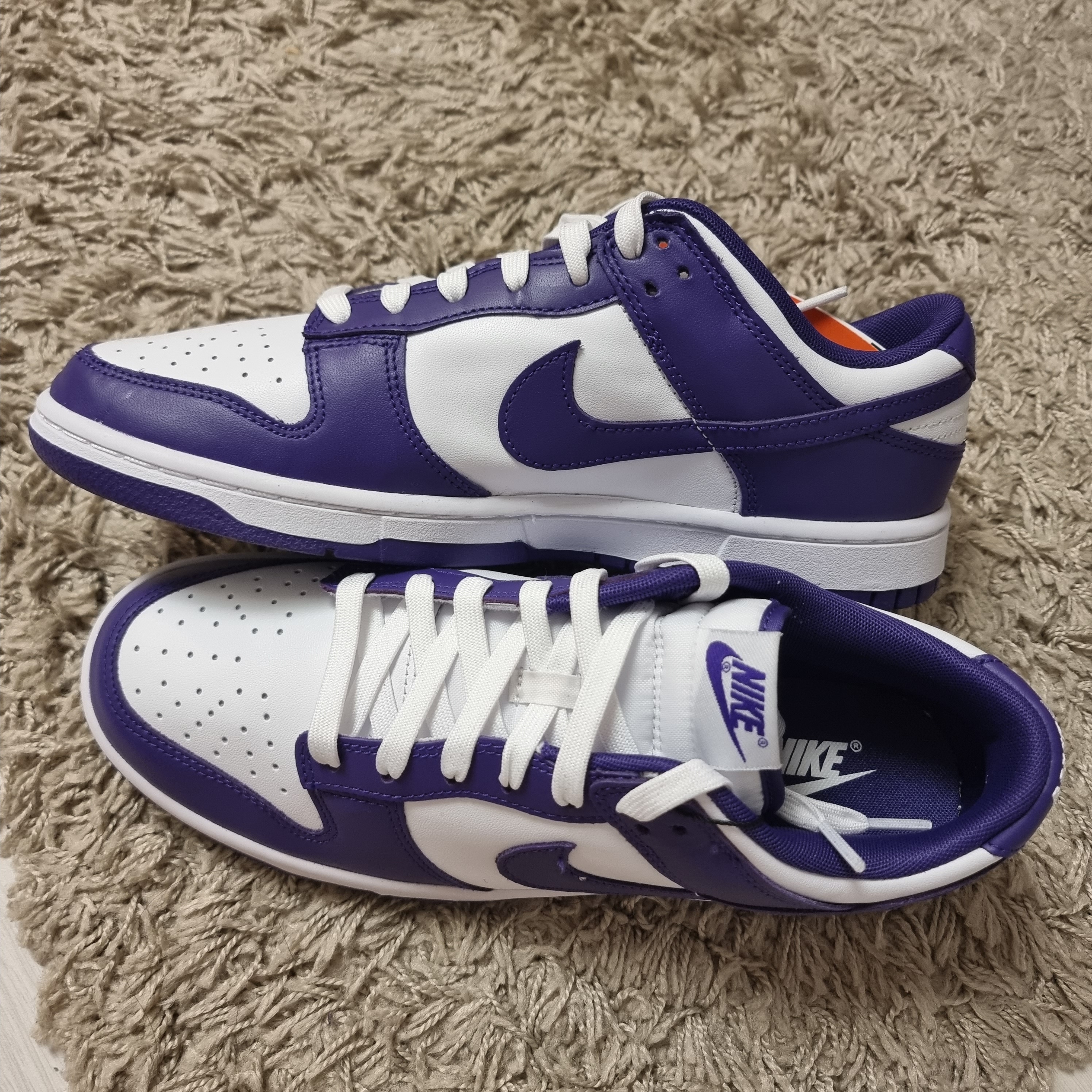 Nike Dunk Low Retro Championship Court Purple 착용 스타일