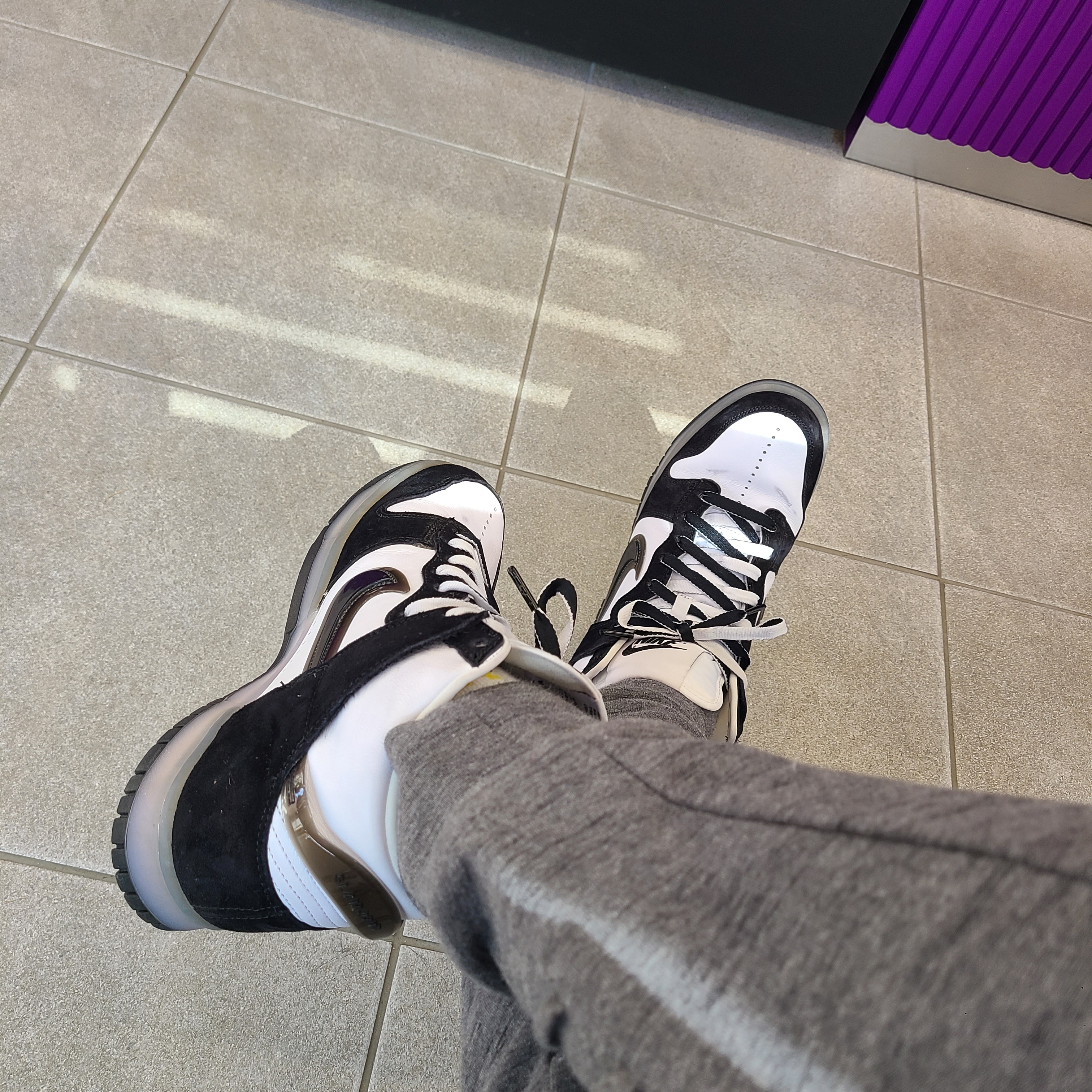 Nike x Slam Jam Dunk High SP Clear Black 착용 스타일