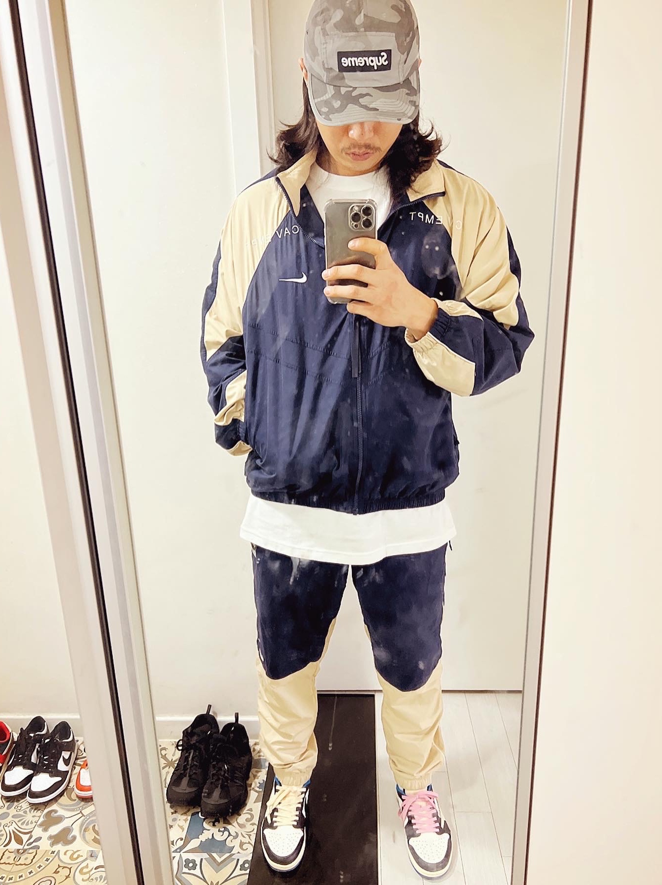 Nike x Cav Empt Track Jacket Navy, Nike x Cav Empt Track Pants Navy 착용 스타일 - 2