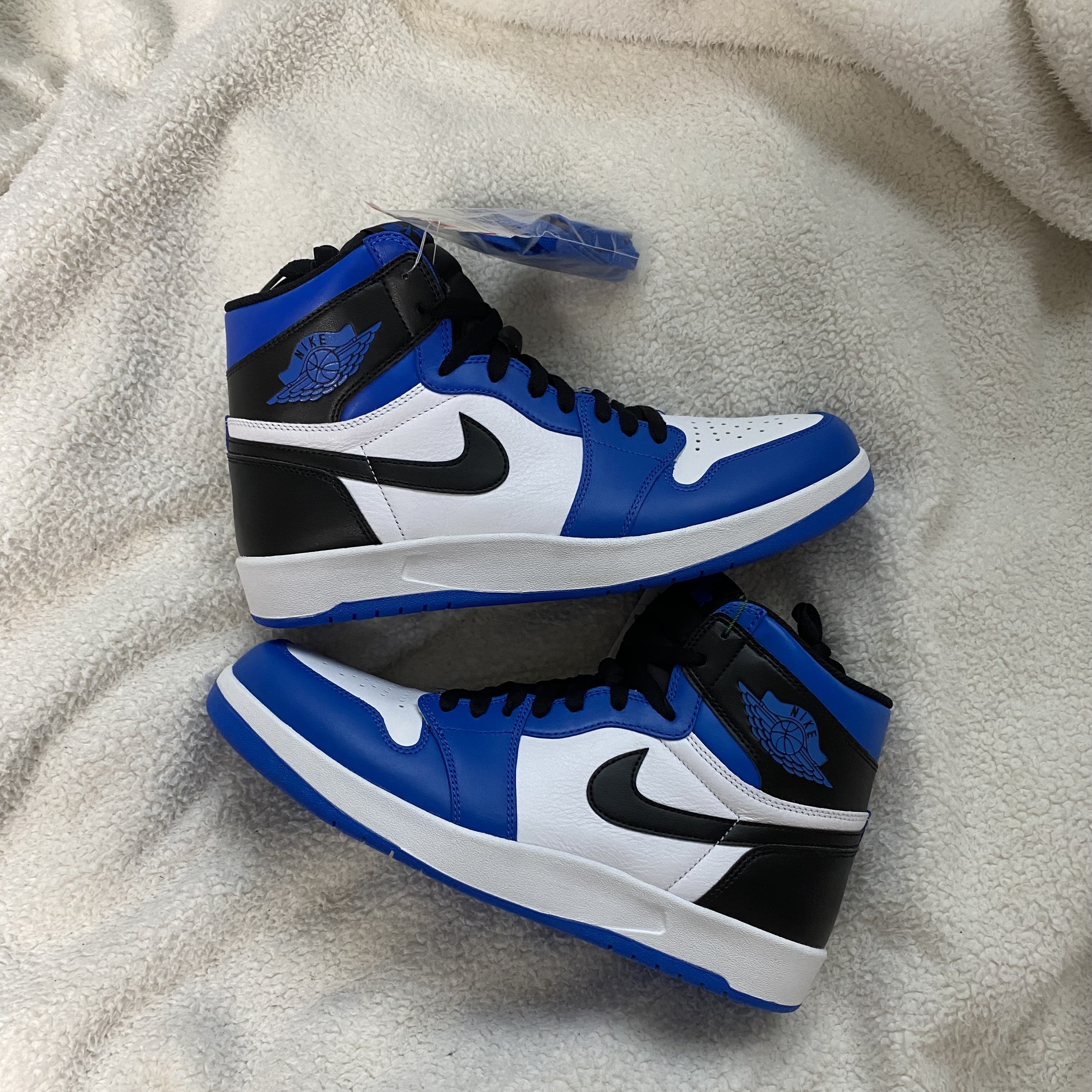 Jordan 1.5 Retro Reverse Fragment 착용 스타일