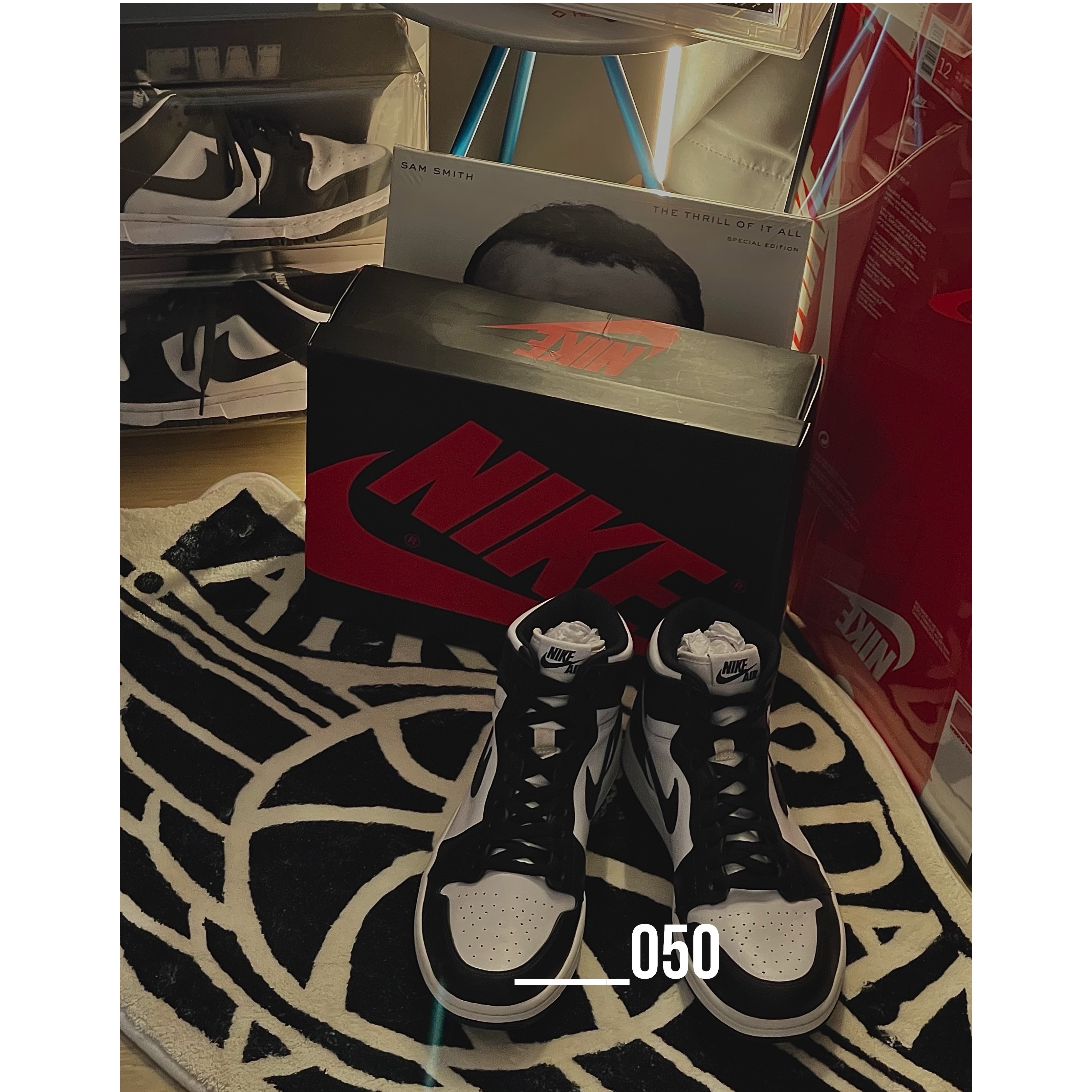 Jordan 1 Retro High OG Black White 2014, Nike Dunk Low Retro Black 착용 스타일 - 3