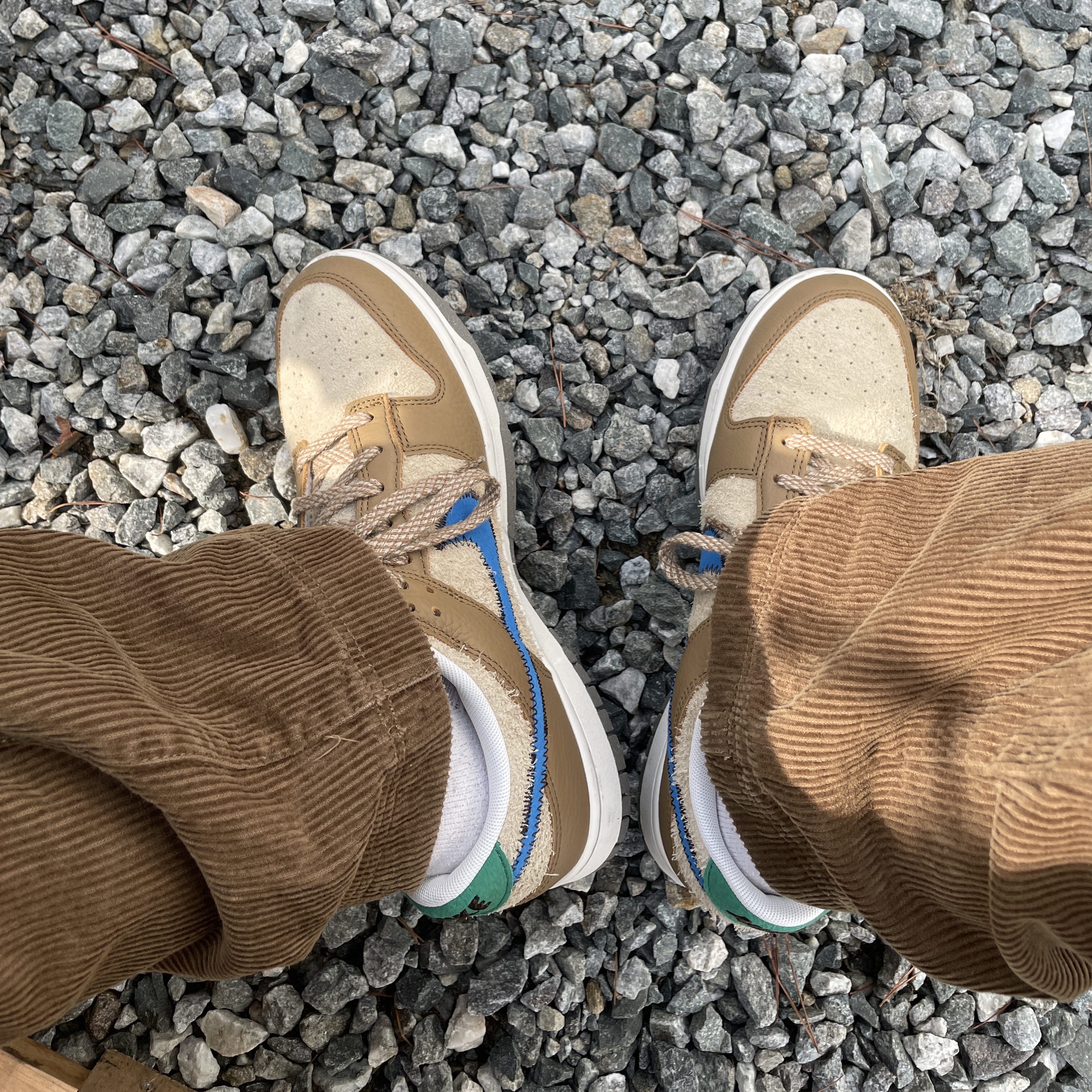 Nike x Size? Dunk Low Dark Driftwood Photo Blue 착용 스타일