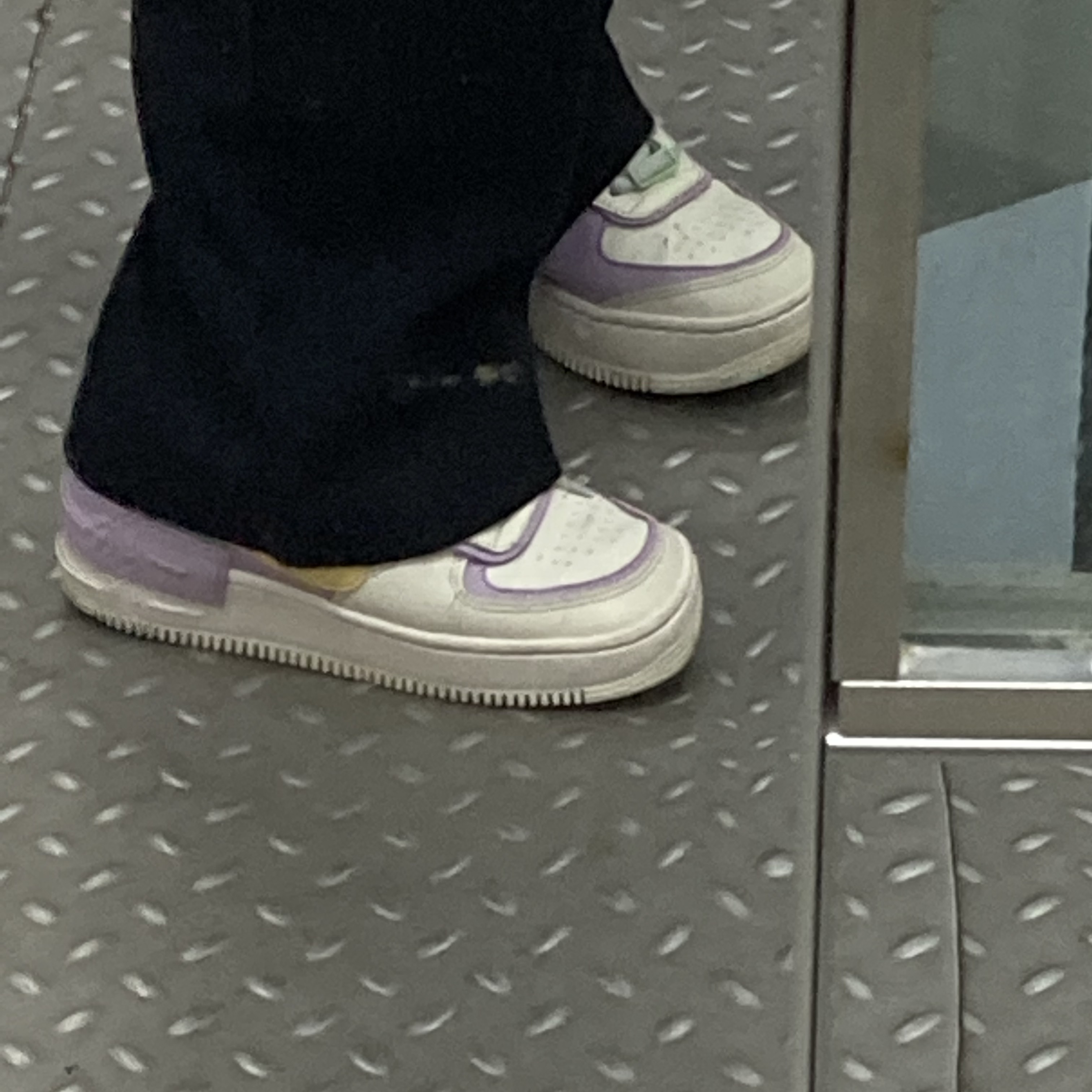 (W) Nike Air Force 1 Shadow Pale Ivory 착용 스타일