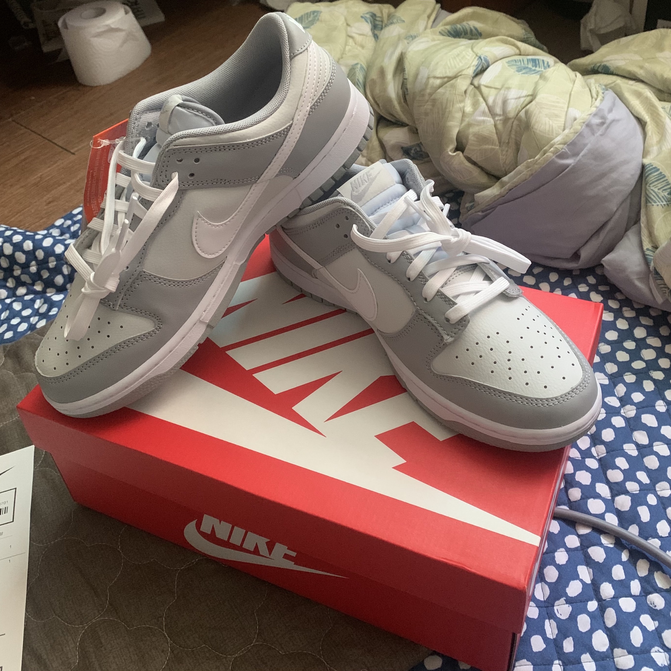 Nike Dunk Low Retro Wolf Grey 착용 스타일