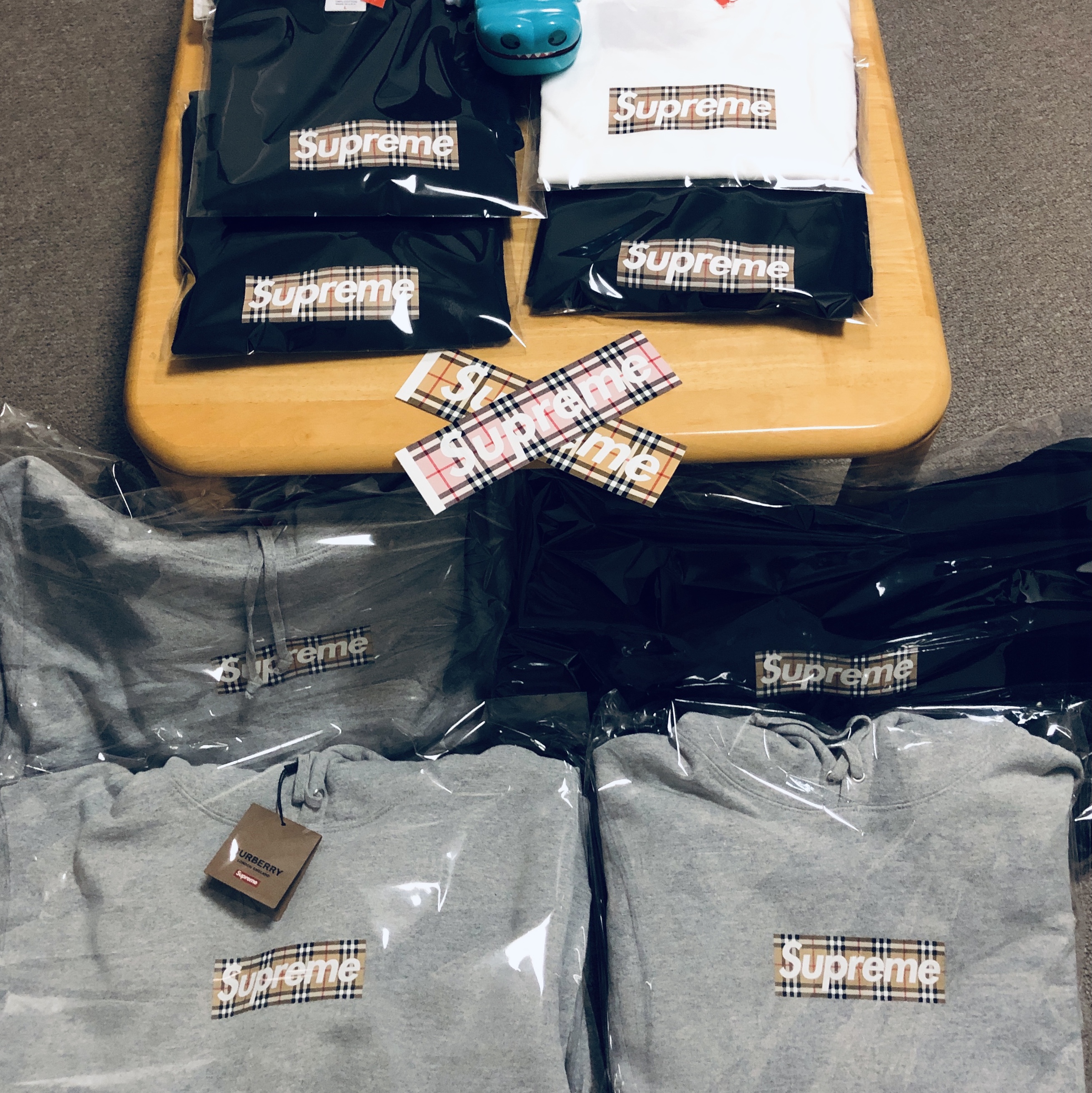 Supreme x Burberry Box Logo Hooded Sweatshirt Heather Grey - 22SS 착용 스타일