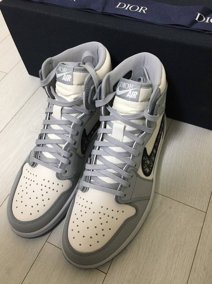 Jordan 1 x Dior High OG 착용 스타일 - 2