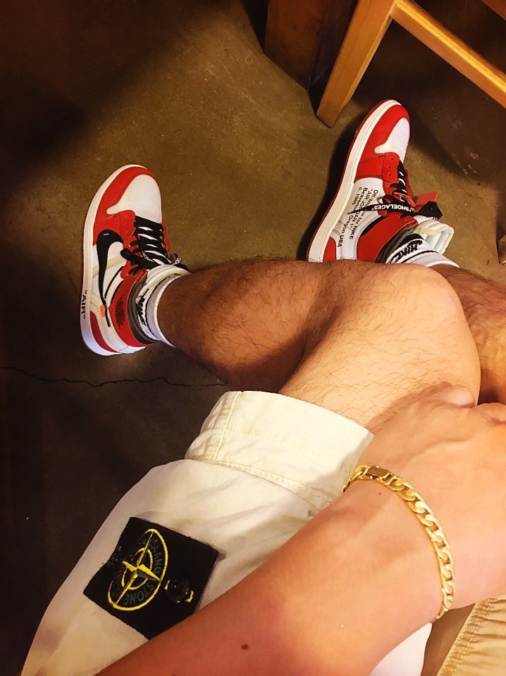 Jordan 1 x Off-White Retro High Chicago The Ten, Nike x Tom Sachs Mars Yard Shoe 2.0 Space Camp ์ฐฉ์ฉ ์คํ์ผ - 1