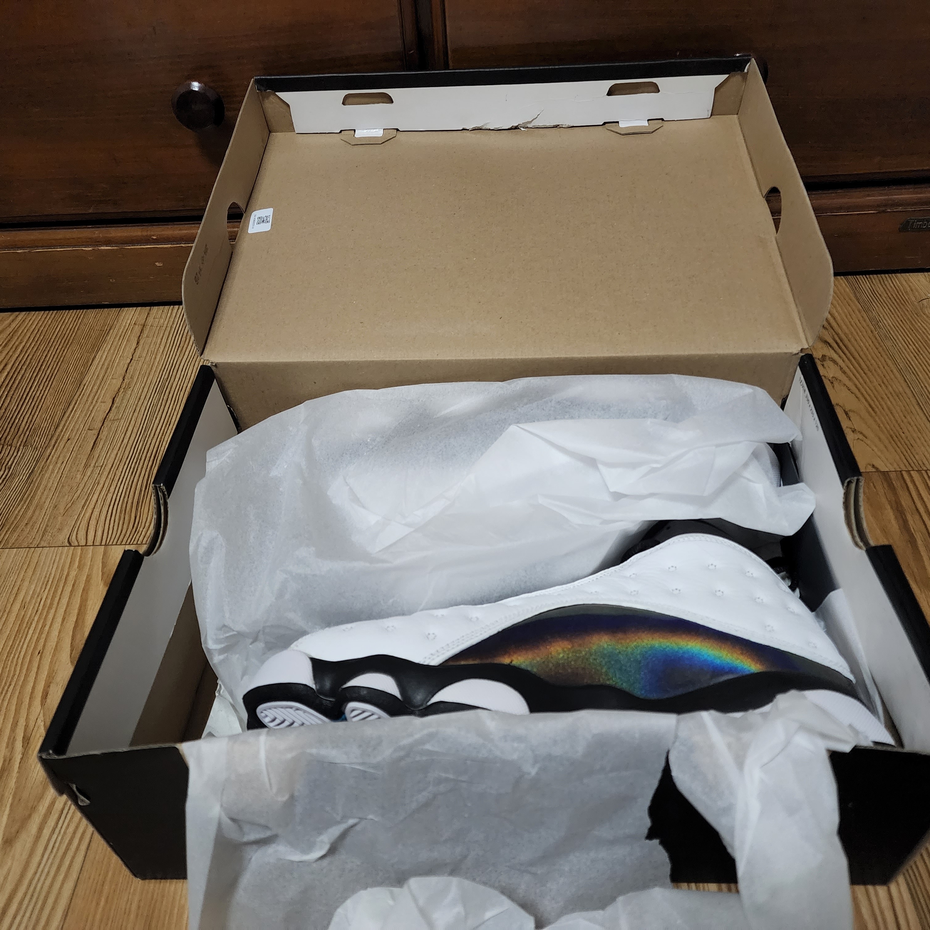 Jordan 13 Retro Barons Hologram 착용 스타일 - 3