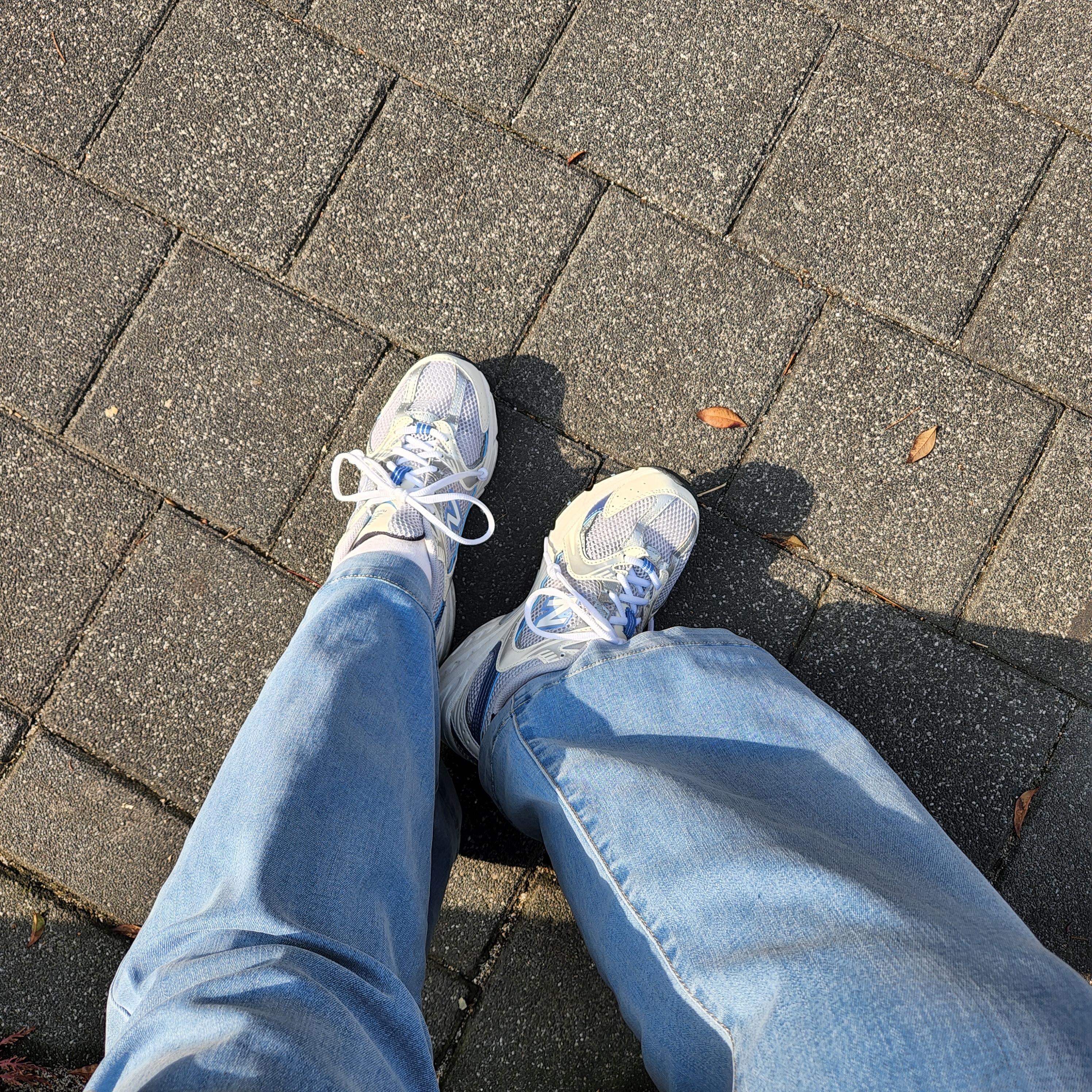 New Balance 530 Steel Blue 착용 스타일