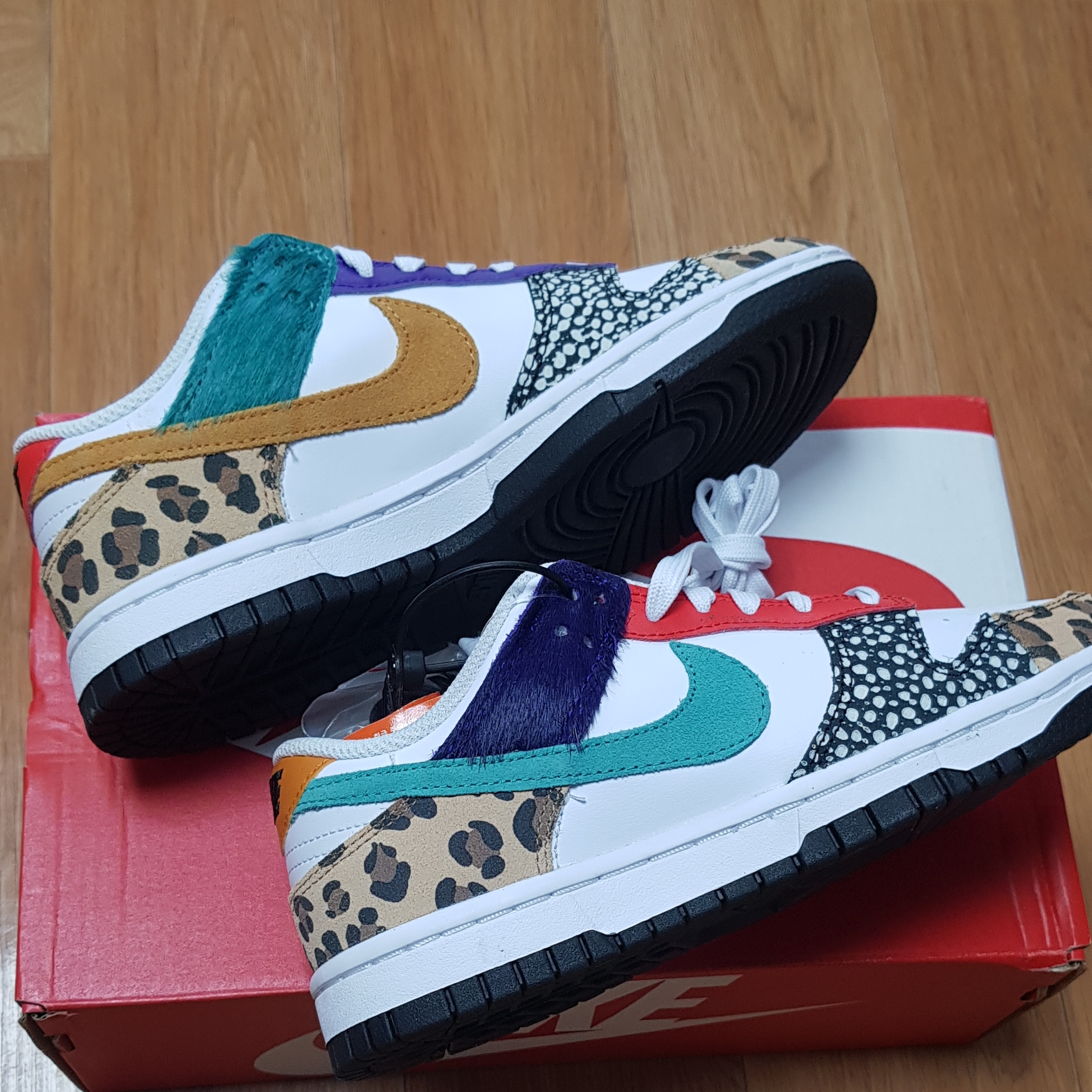 (W) Nike Dunk Low SE Patchwork 착용 스타일 - 2