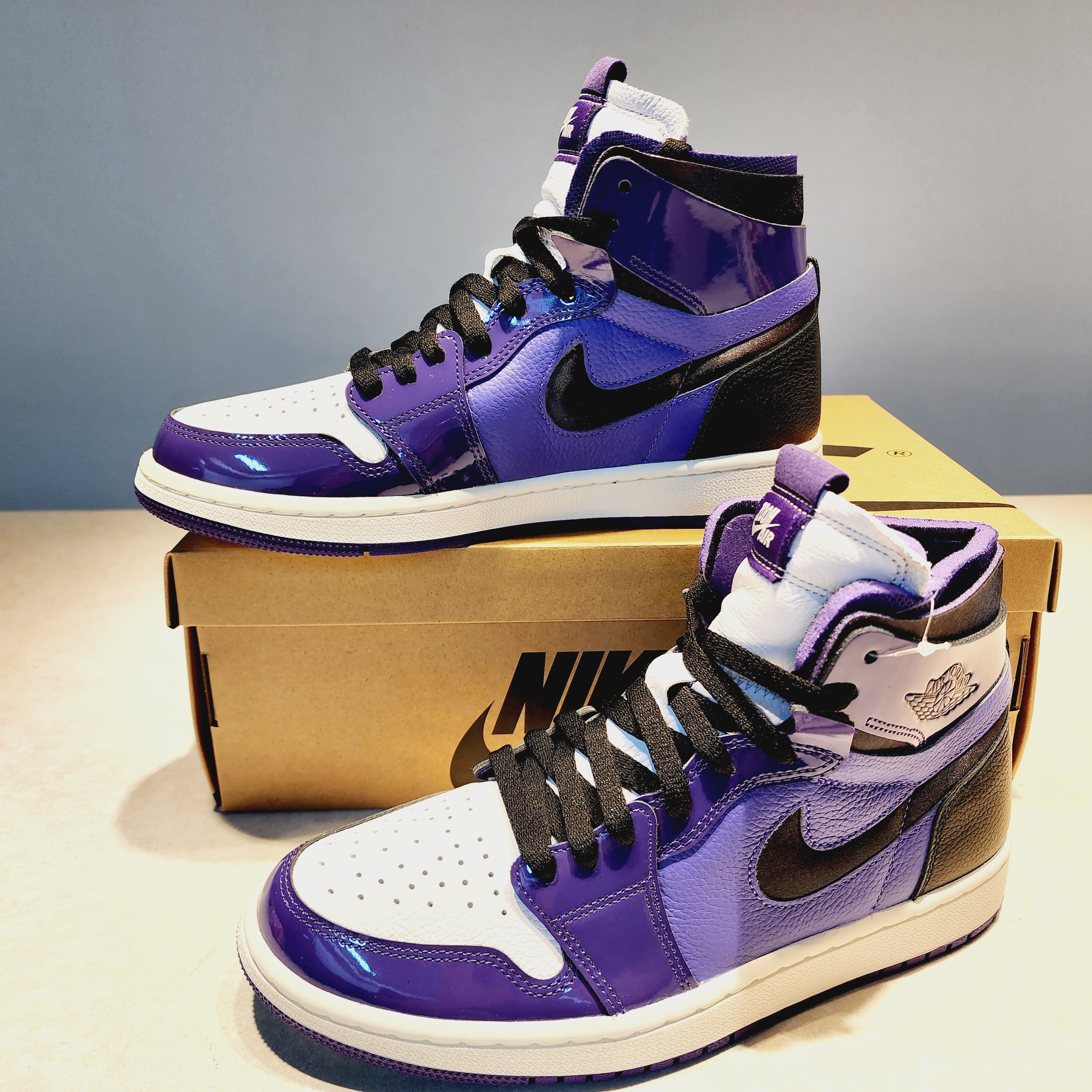 (W) Jordan 1 Zoom Air CMFT Purple Black 착용 스타일 - 1