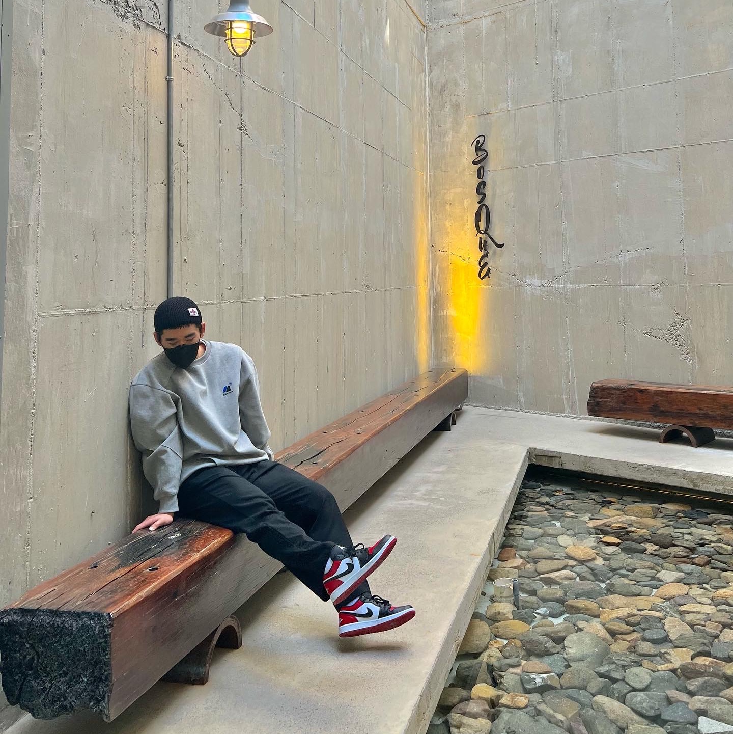 Zara x Ader Error Oversize Sweatshirt Grey, Jordan 1 Low Bred Toe 착용 스타일