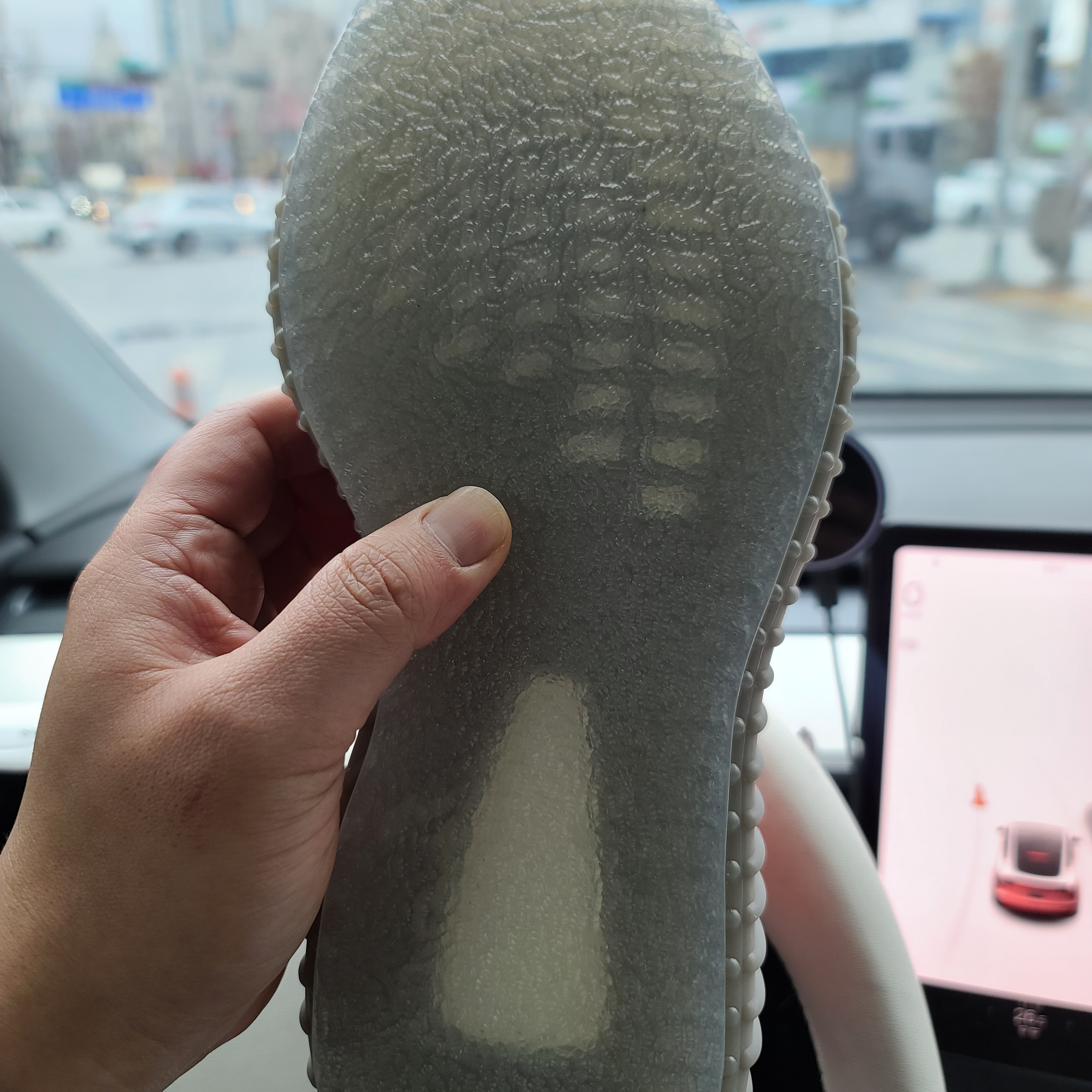 Adidas Yeezy Boost 350 V2 Beluga - Reflective 착용 스타일 - 2