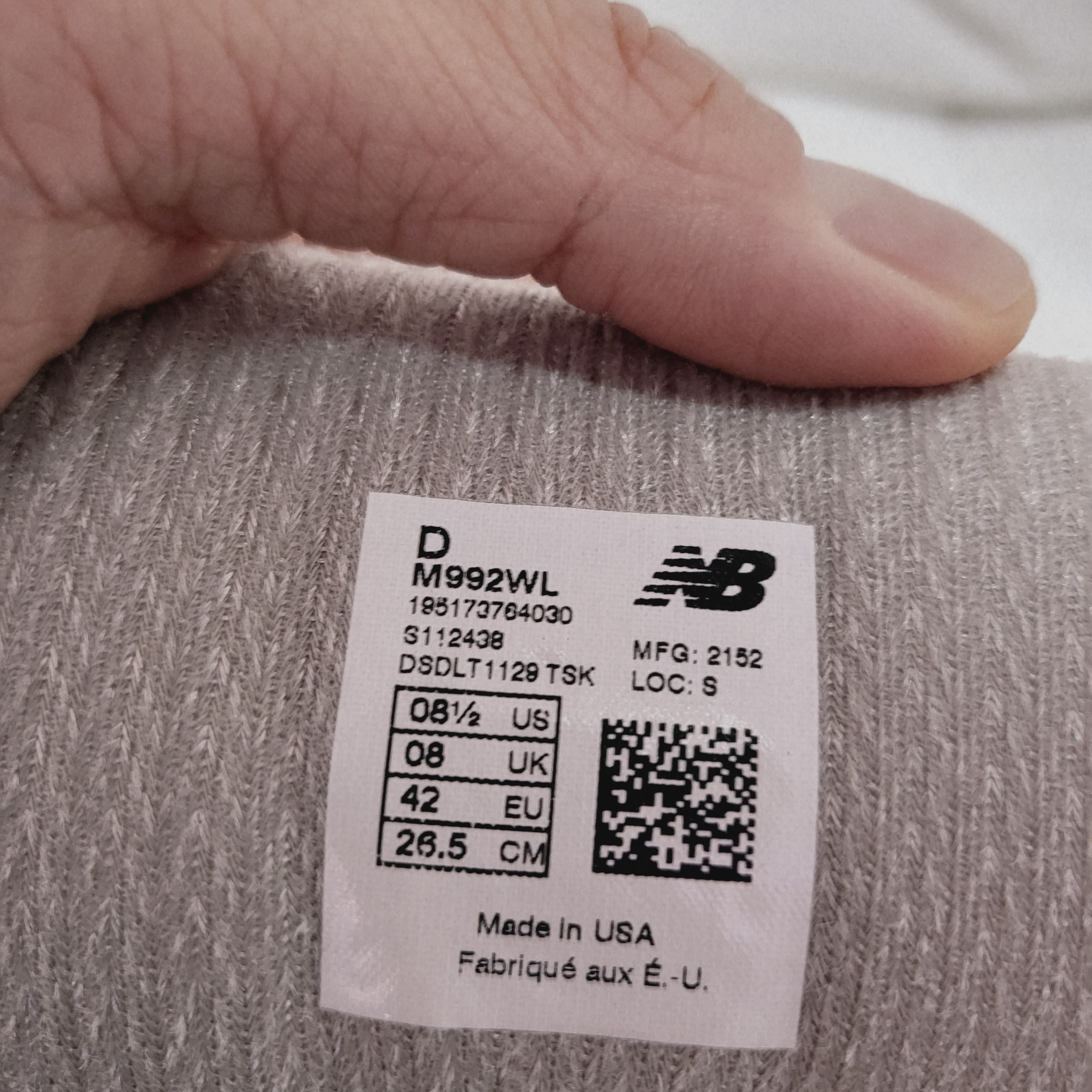 New Balance 992 Made in USA White Silver 착용 스타일 - 4