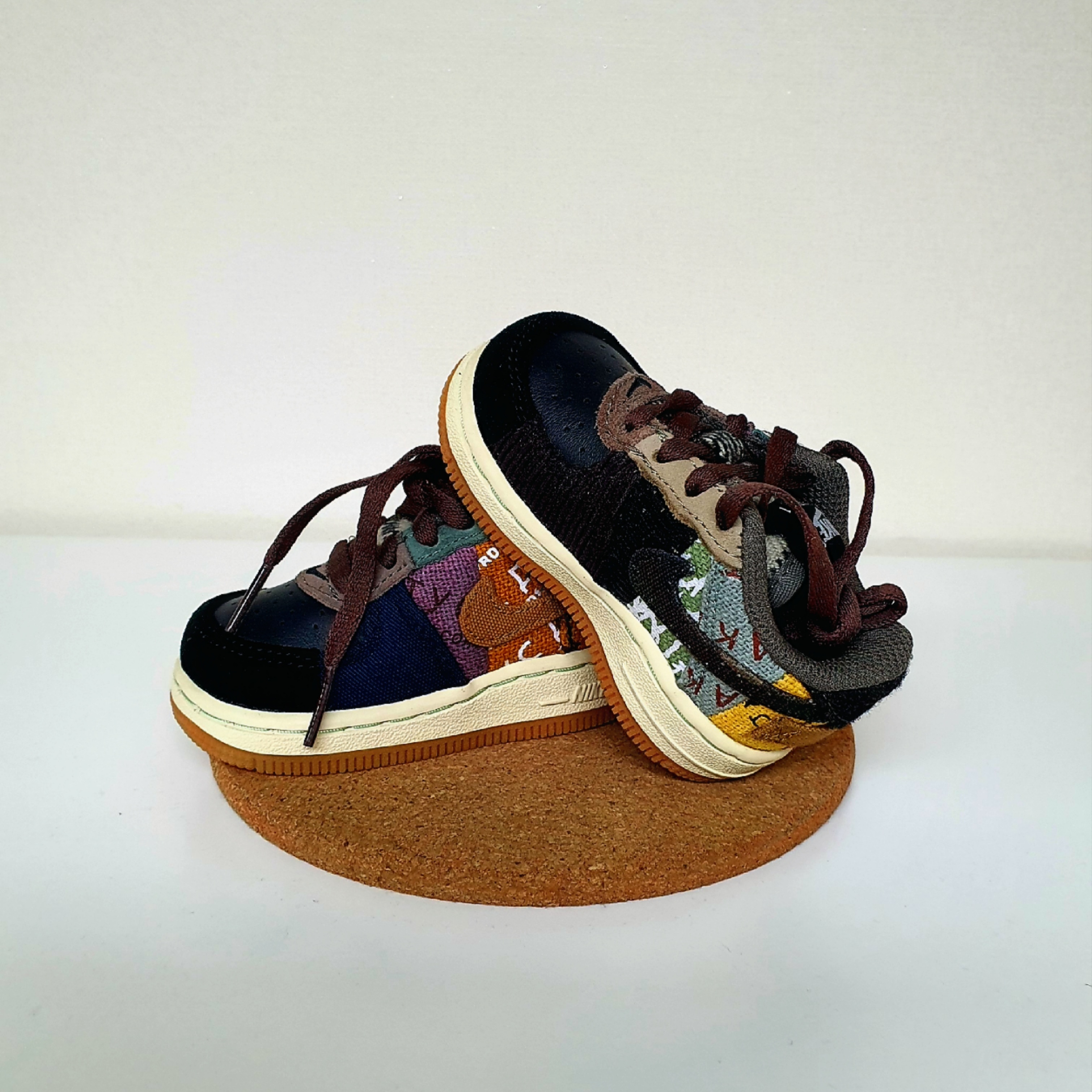 (TD) Nike x Travis Scott Air Force 1 Low Cactus Jack 착용 스타일