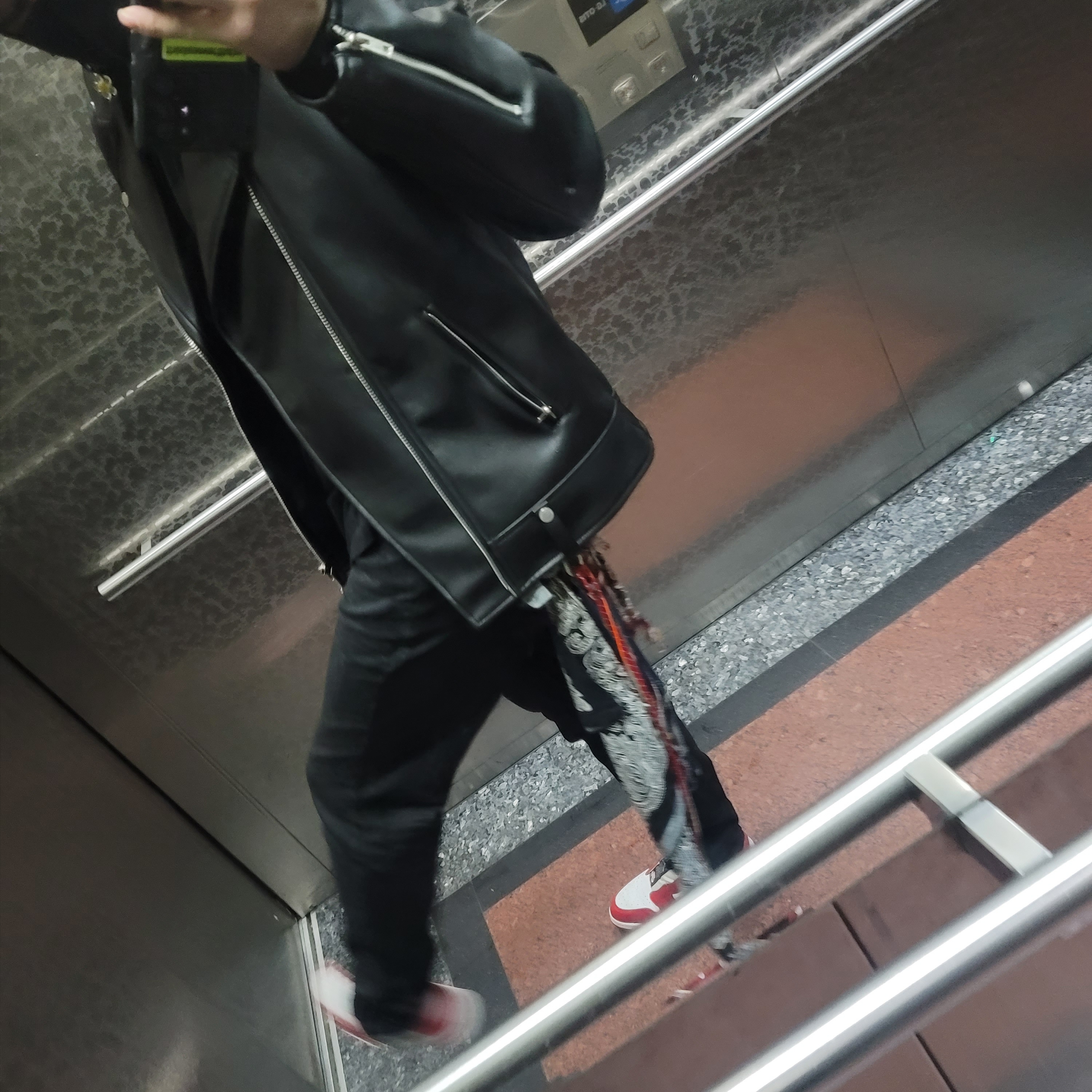 (W) Jordan 1 Low Slip NRG Chicago 착용 스타일