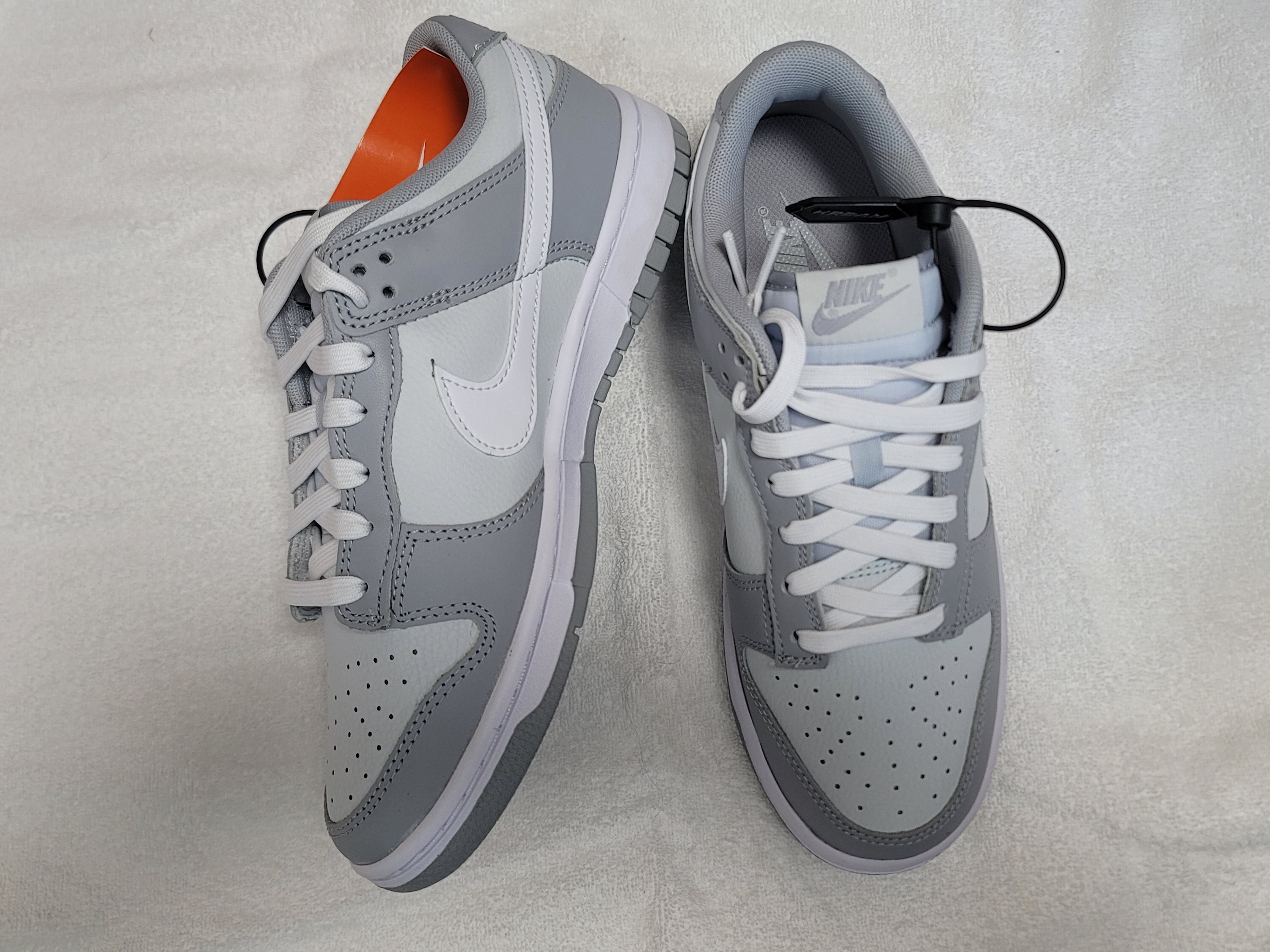 Nike Dunk Low Retro Wolf Grey 착용 스타일 - 3