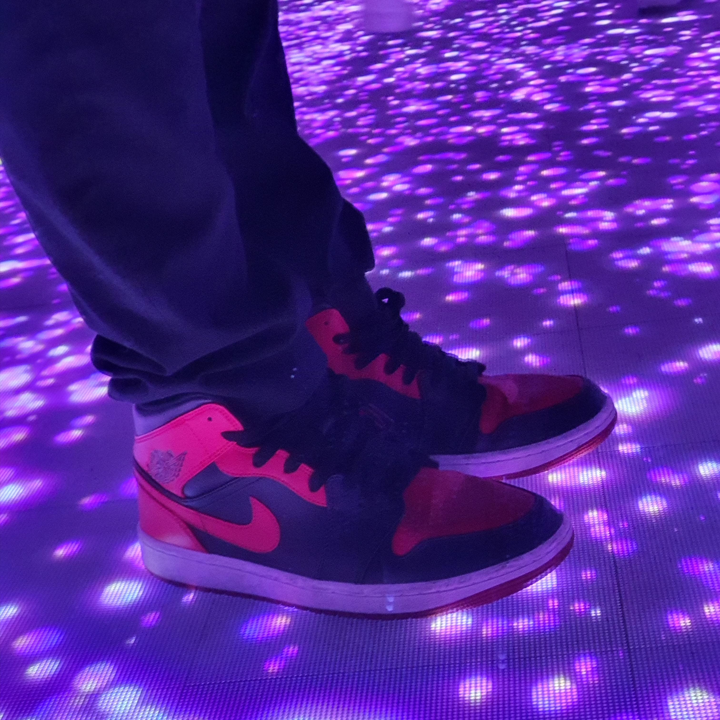 Jordan 1 Mid Bred Banned 2020 착용 스타일