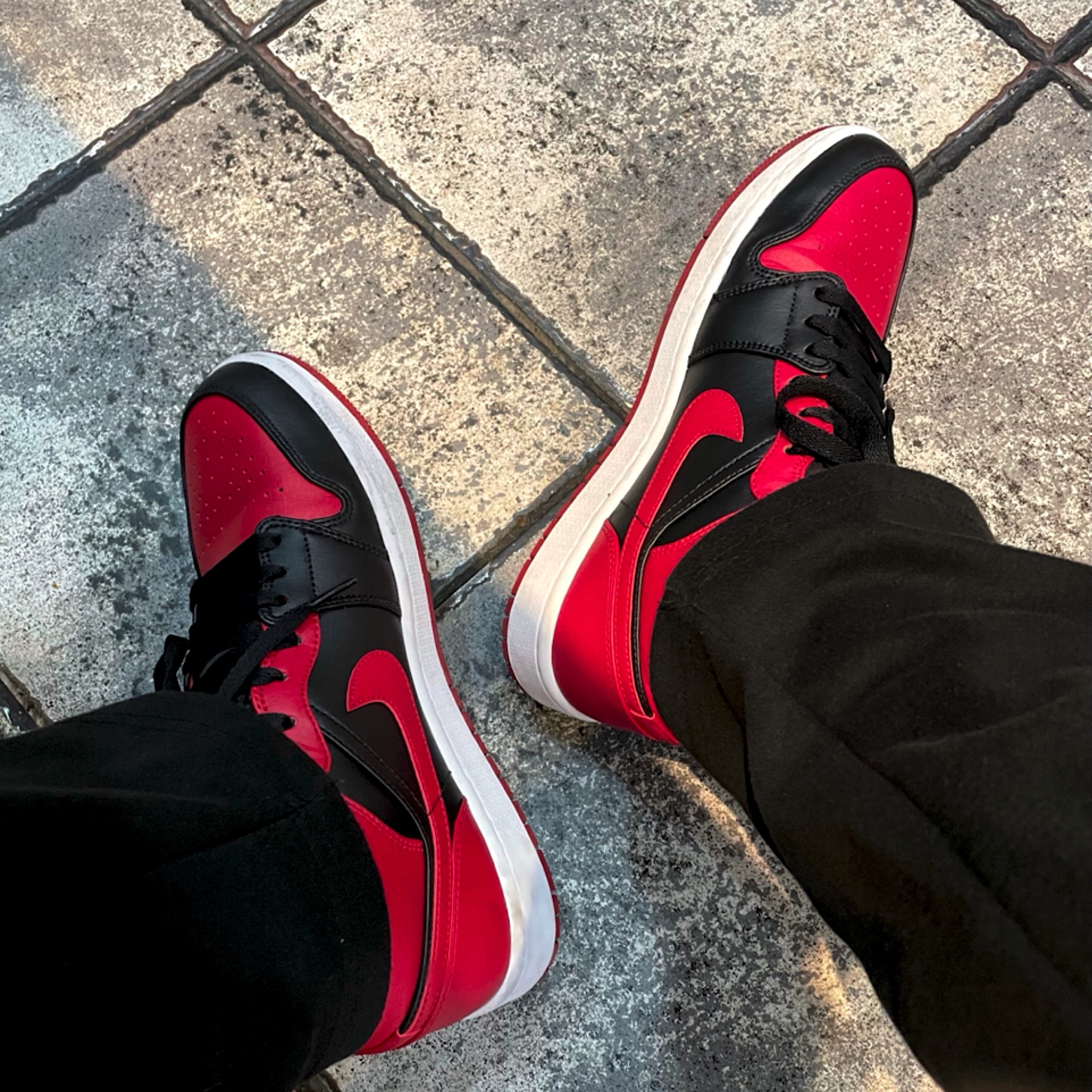 Jordan 1 Mid Bred Banned 2020 착용 스타일