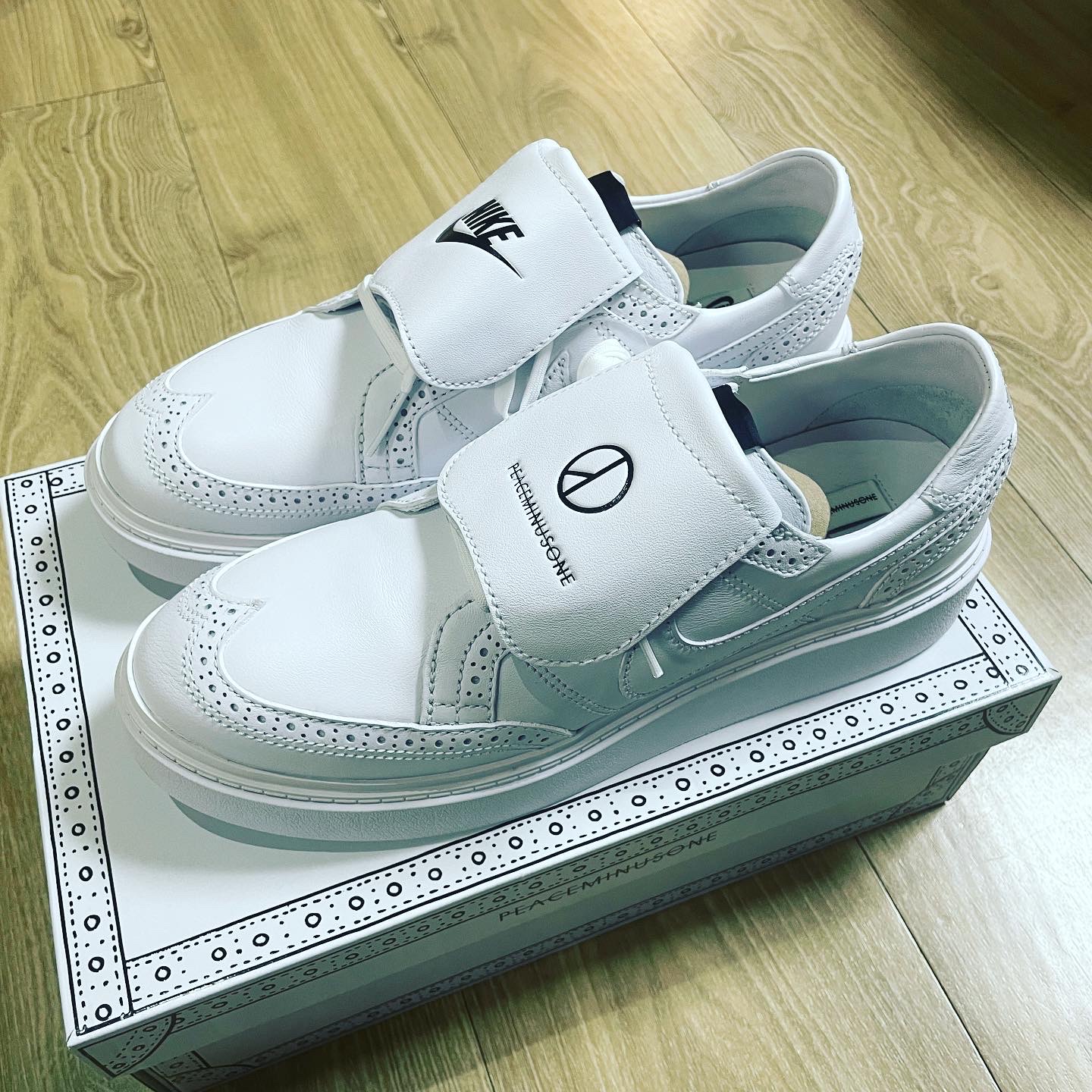 Nike x Peaceminusone Kwondo1 White 착용 스타일 - 2