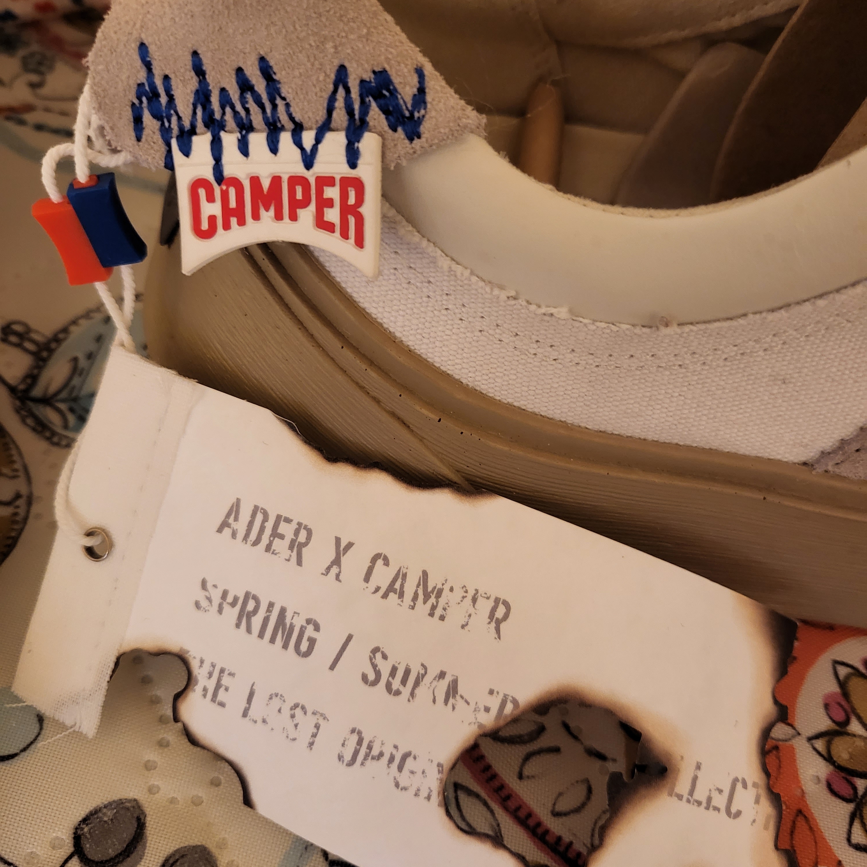 (W) Camper x Ader Error Proto-240-S Cinder German Shoes 착용 스타일 - 3