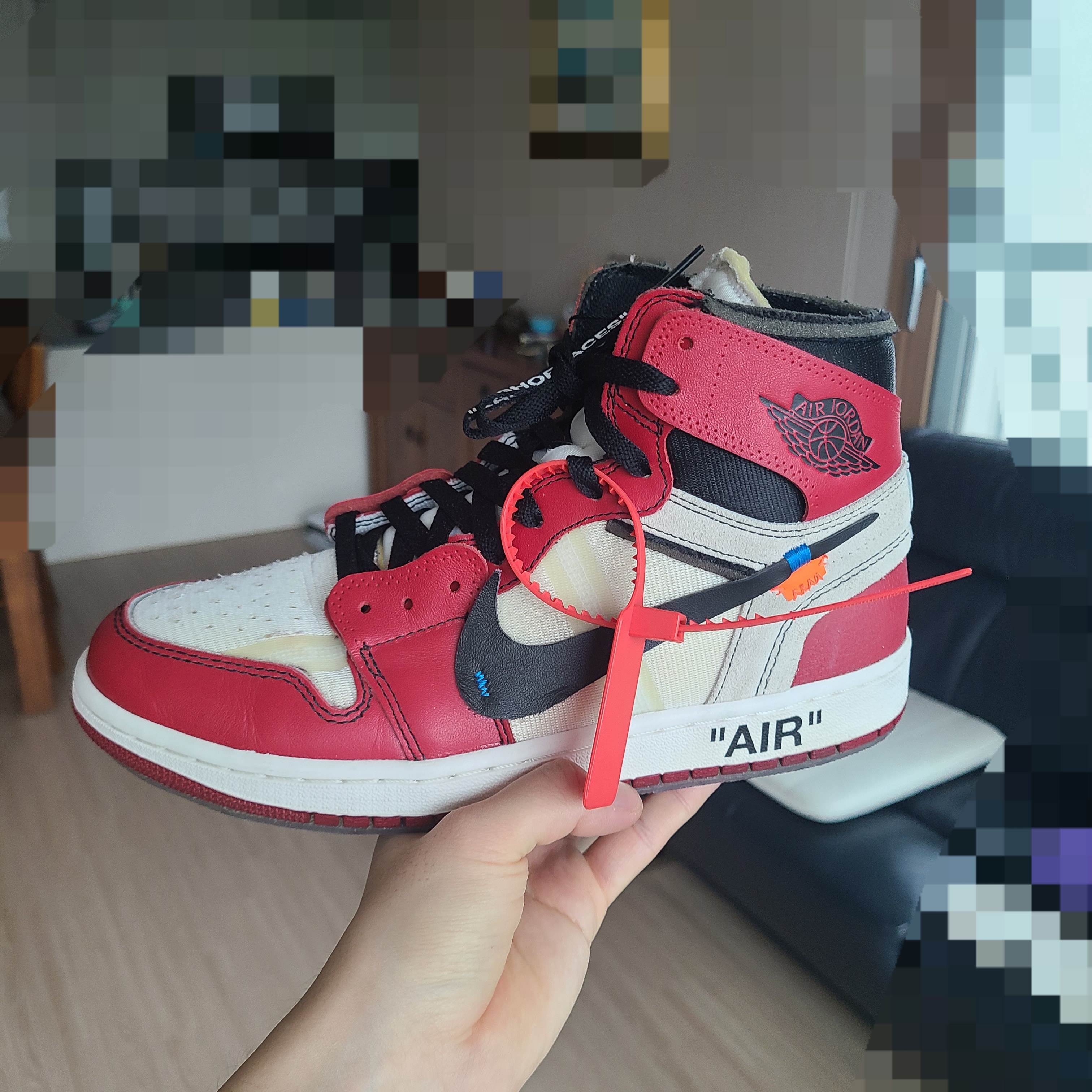 Jordan 1 x Off-White Retro High Chicago The Ten 착용 스타일