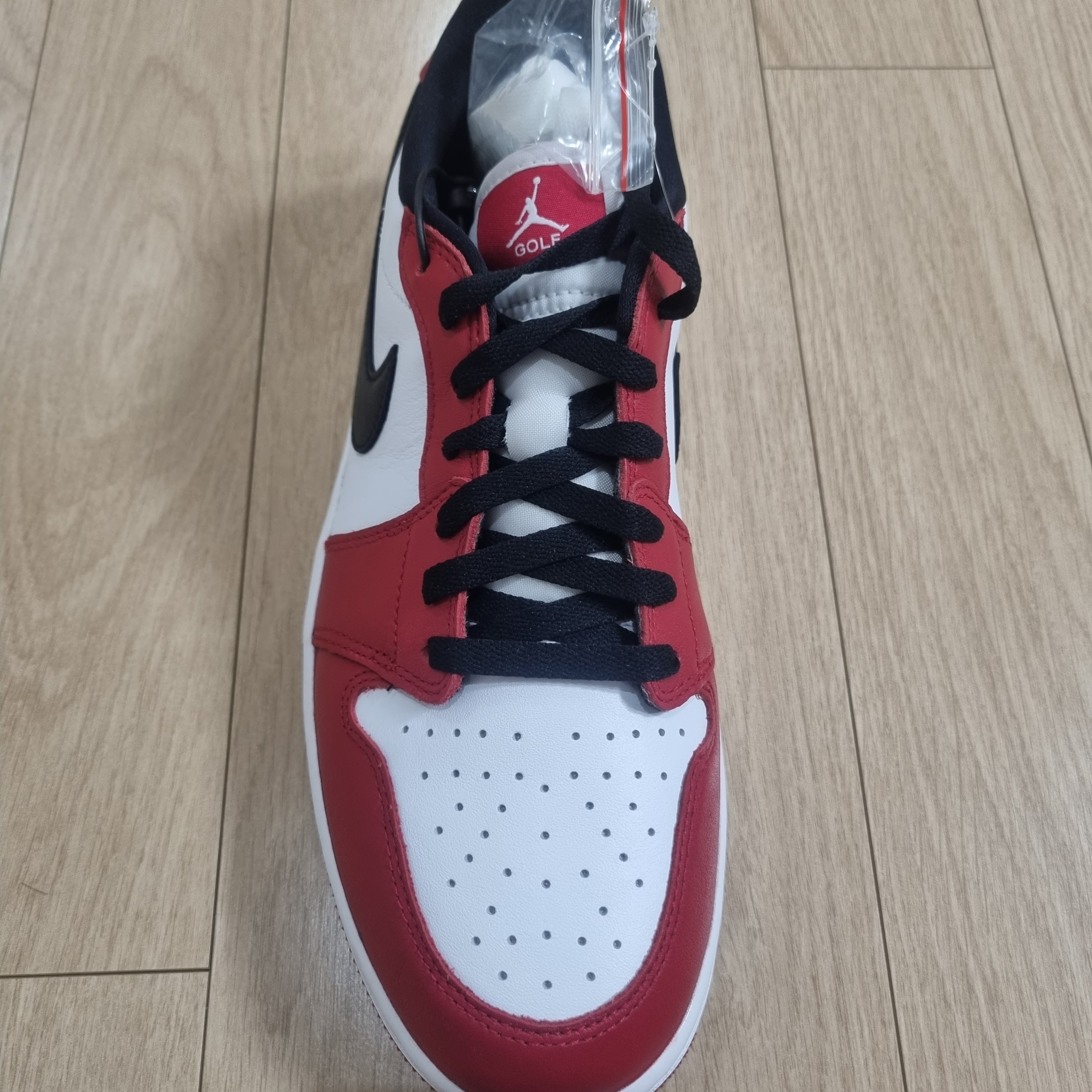 Jordan 1 Low Golf Chicago 착용 스타일 - 1