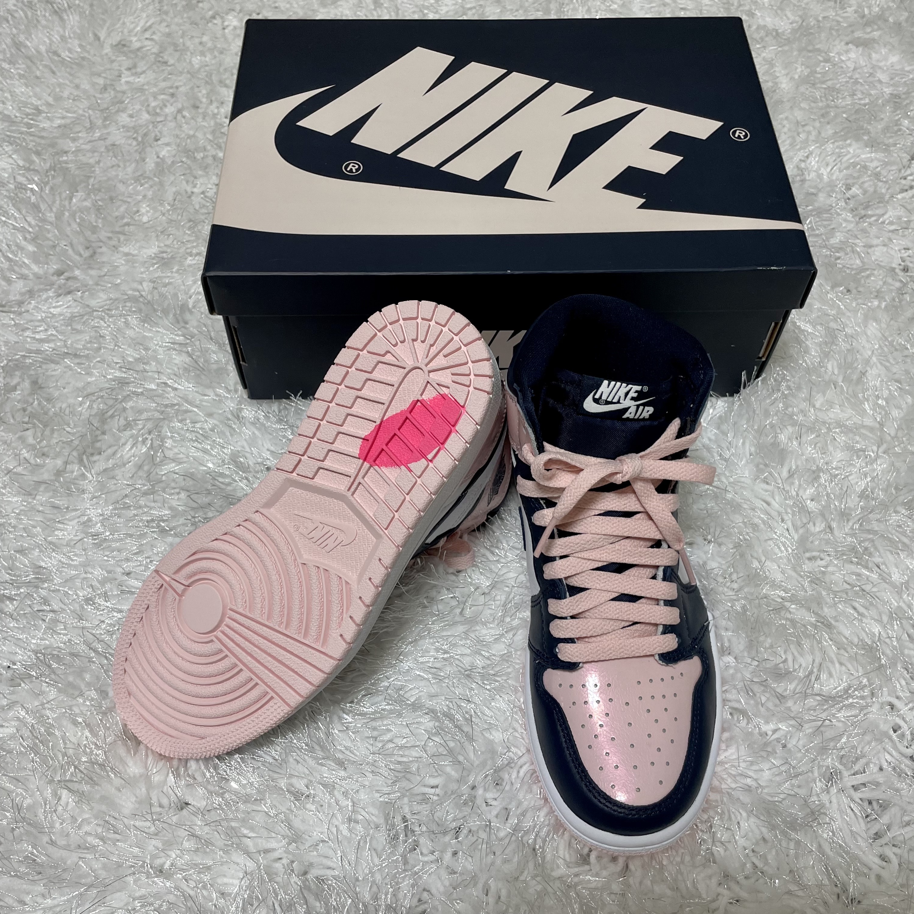 (W) Jordan 1 Retro High OG Atmosphere 착용 스타일 - 2