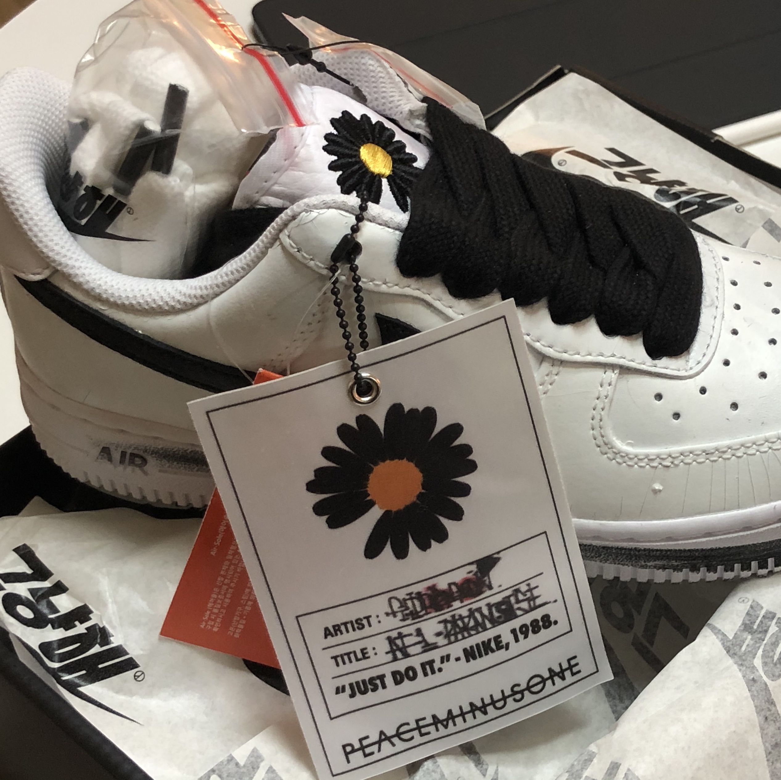 Nike x Peaceminusone Air Force 1 Low Para-Noise 2.0 착용 스타일