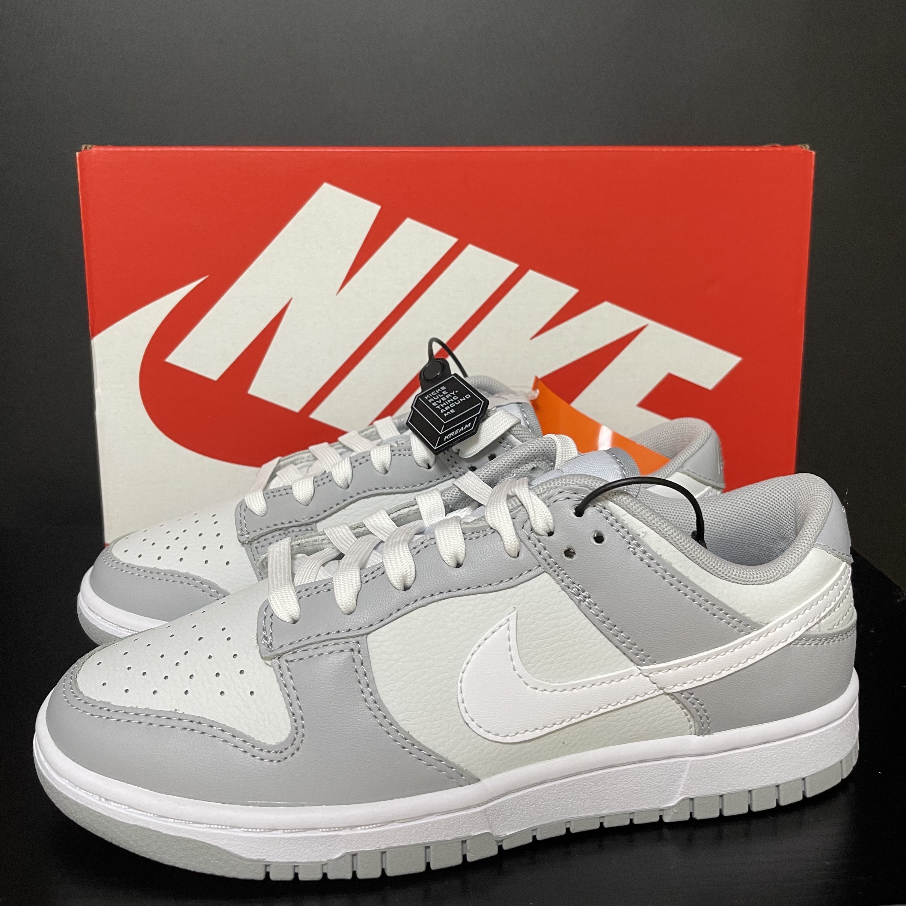 Nike Dunk Low Retro Wolf Grey 착용 스타일 - 2