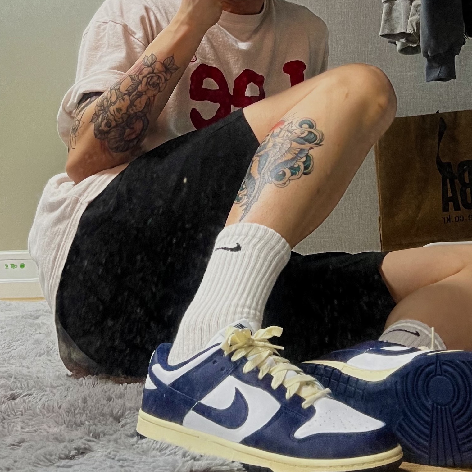 (W) Nike Dunk Low Vintage Midnight Navy 착용 스타일