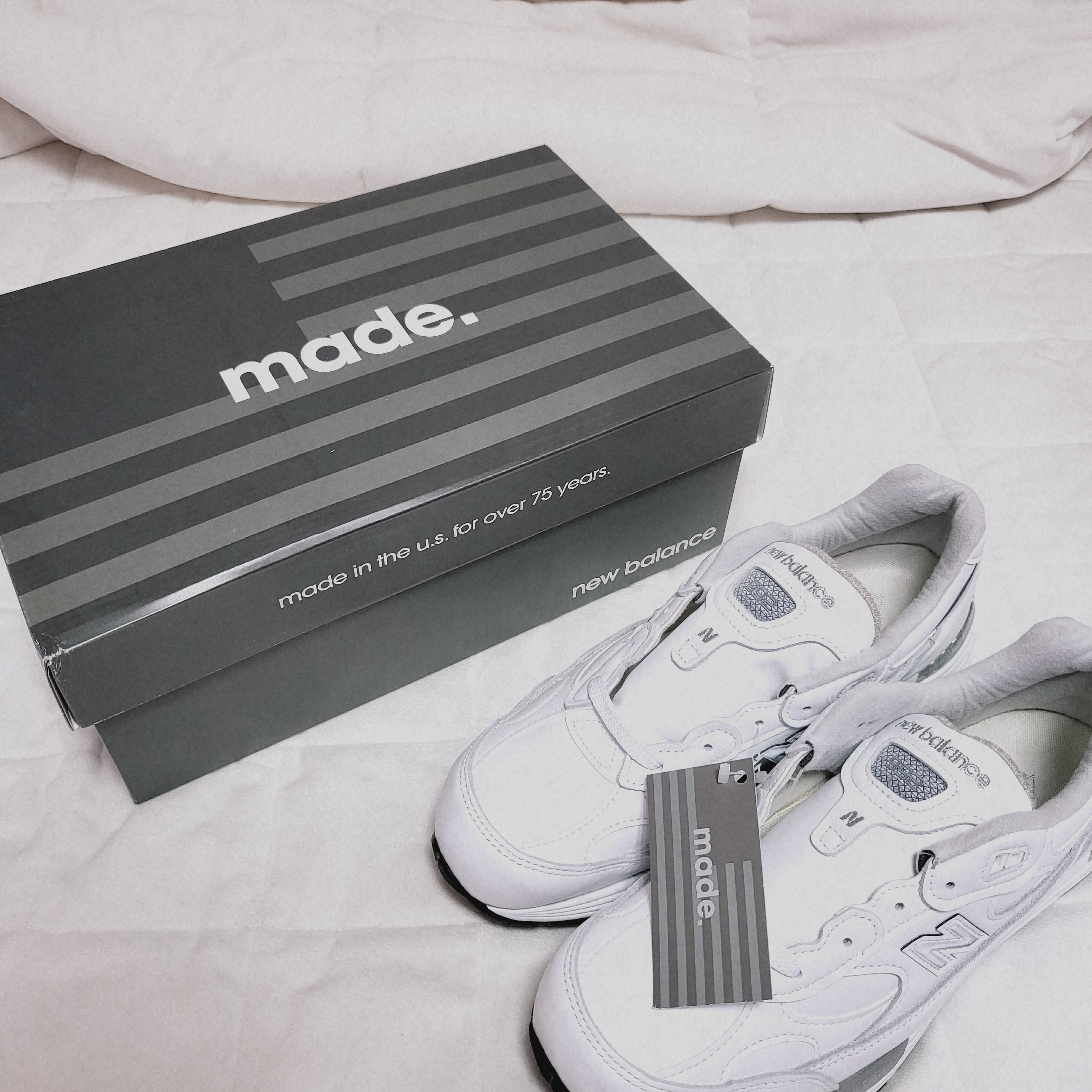 New Balance 992 Made in USA White Silver 착용 스타일 - 1