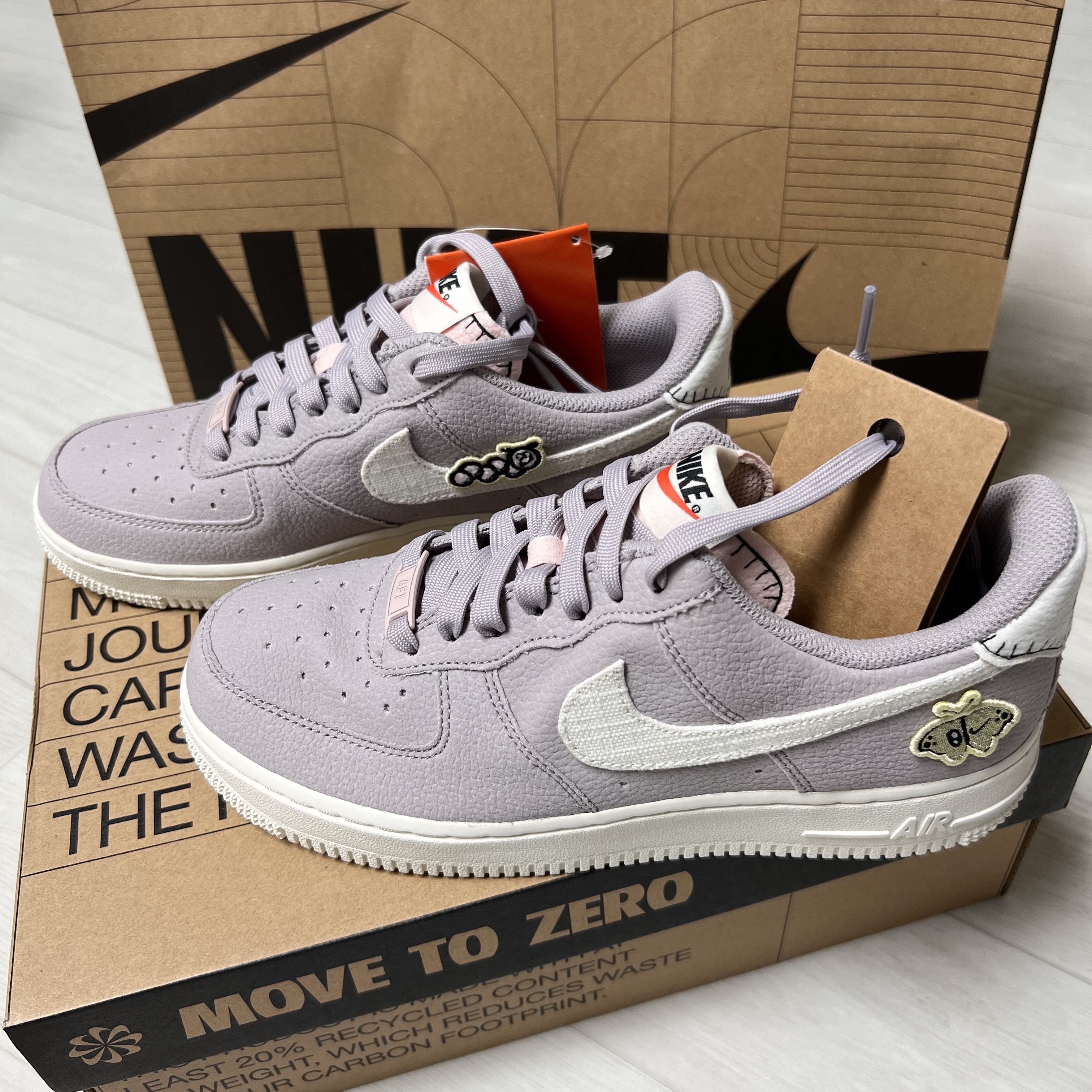 (W) Nike Air Force 1 '07 SE Next Nature Amethyst Ash 착용 스타일 - 3