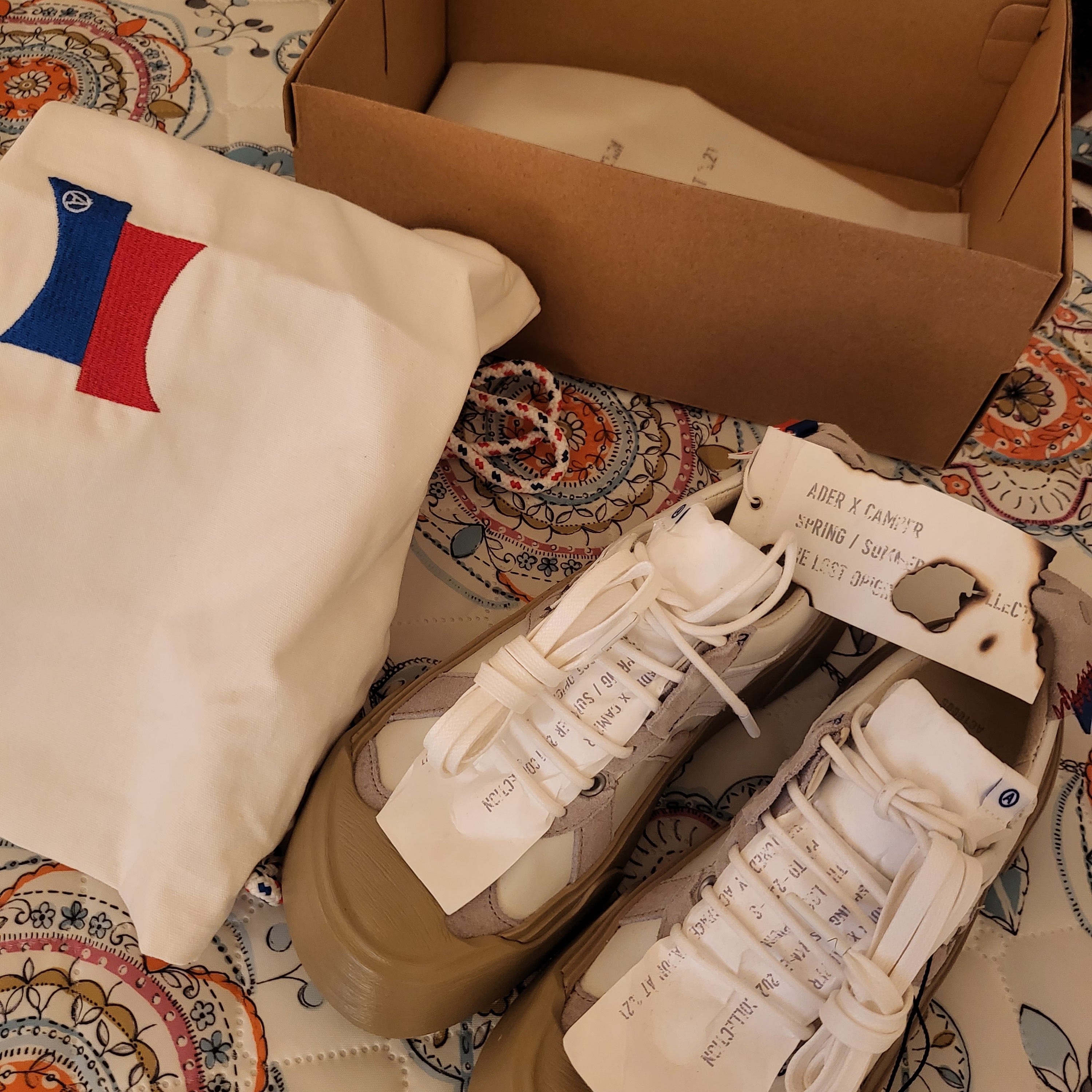 (W) Camper x Ader Error Proto-240-S Cinder German Shoes 착용 스타일 - 1