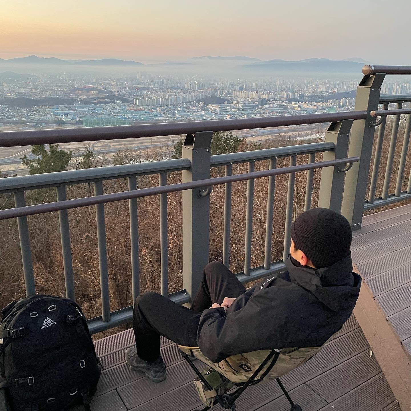 Helinox Tactical Chair Multicam, Nike Air VaporMax 2020 Flyknit Black Dark Grey 착용 스타일