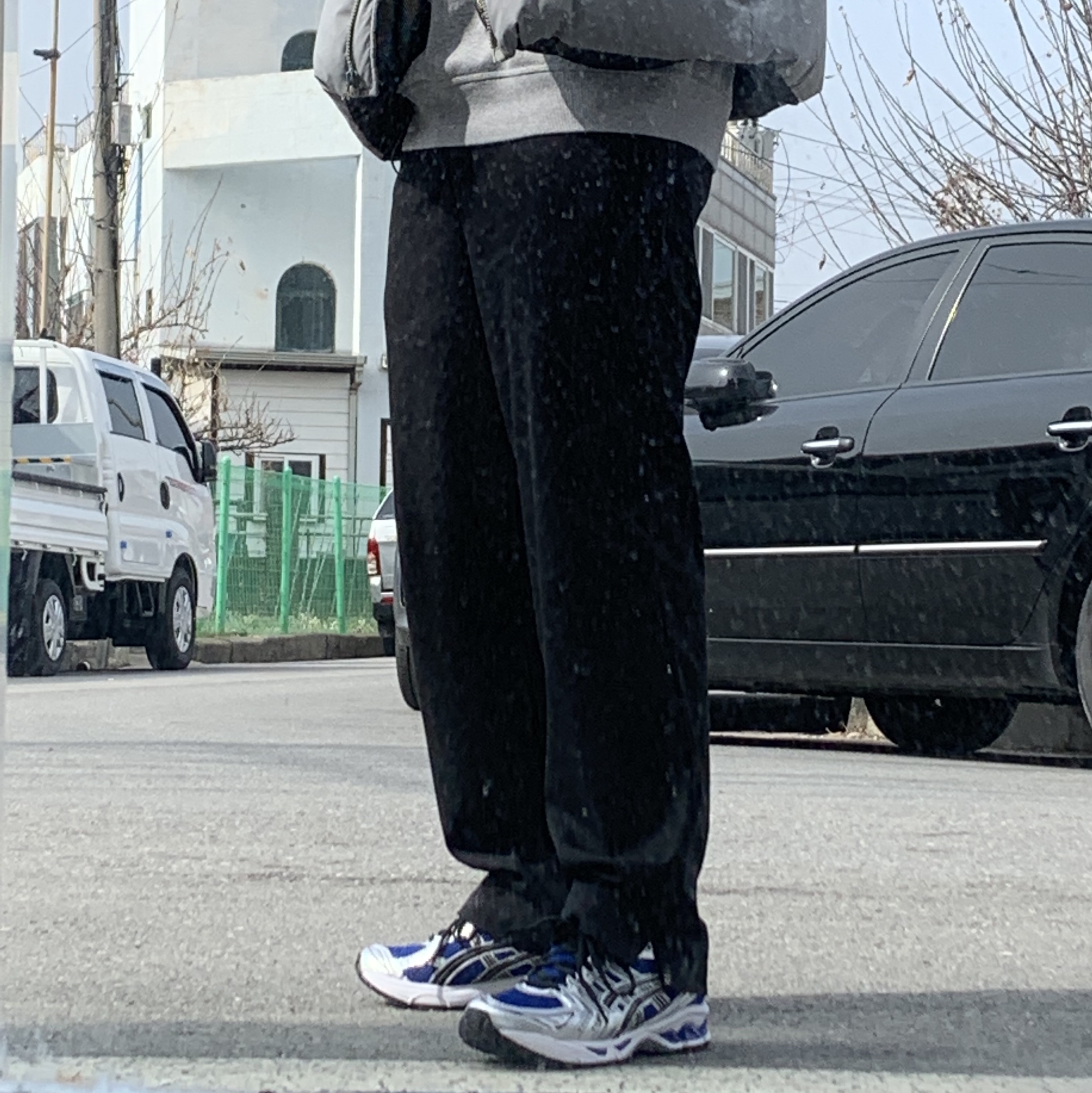 Asics Gel-Kayano 14 Monaco Blue Black 착용 스타일