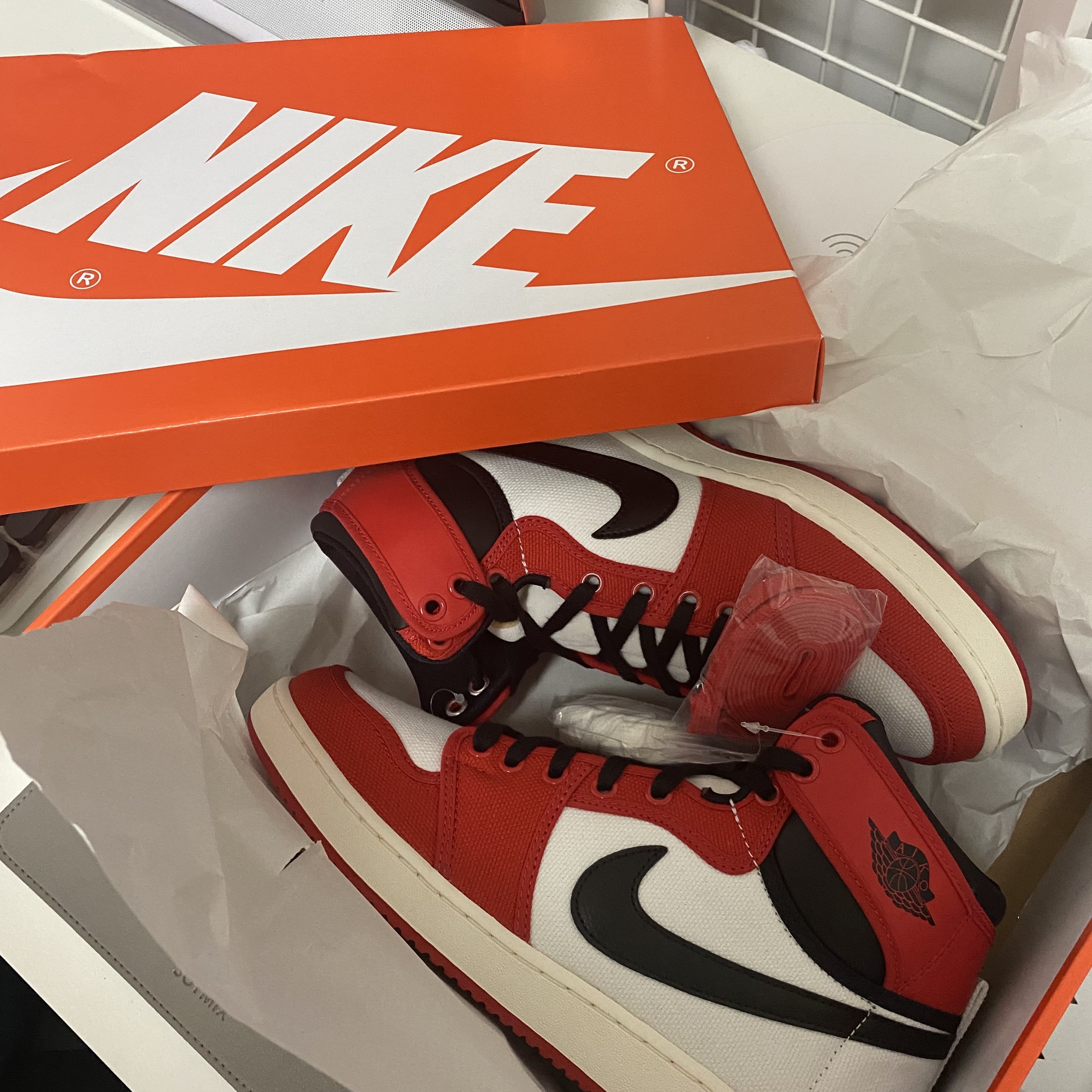 Jordan 1 KO Chicago 2021 착용 스타일 - 1