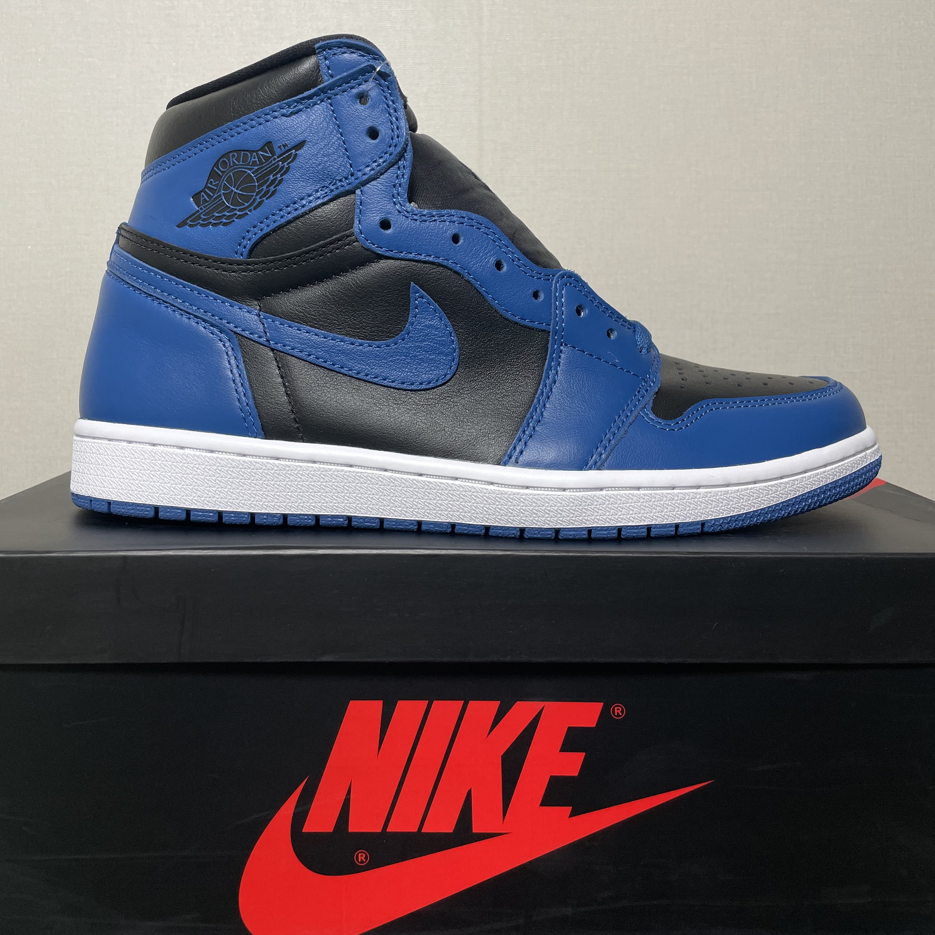 Jordan 1 Retro High OG Dark Marina Blue 착용 스타일
