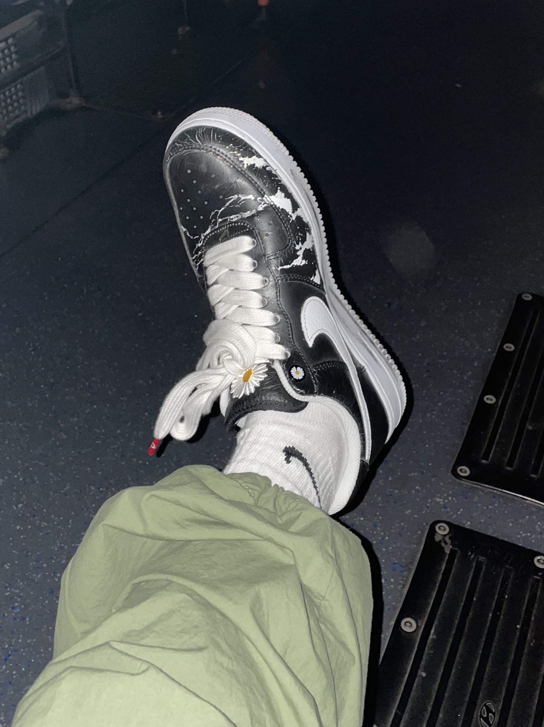 Nike x Peaceminusone Air Force 1 Low Para-Noise 착용 스타일 - 3