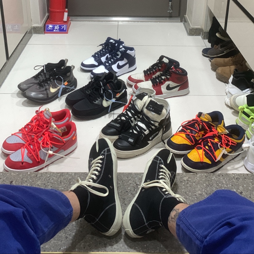 Nike x Off-White Zoom Fly SP Black, Nike x Off-White Air Max 90 V2 Black White 착용 스타일 - 1